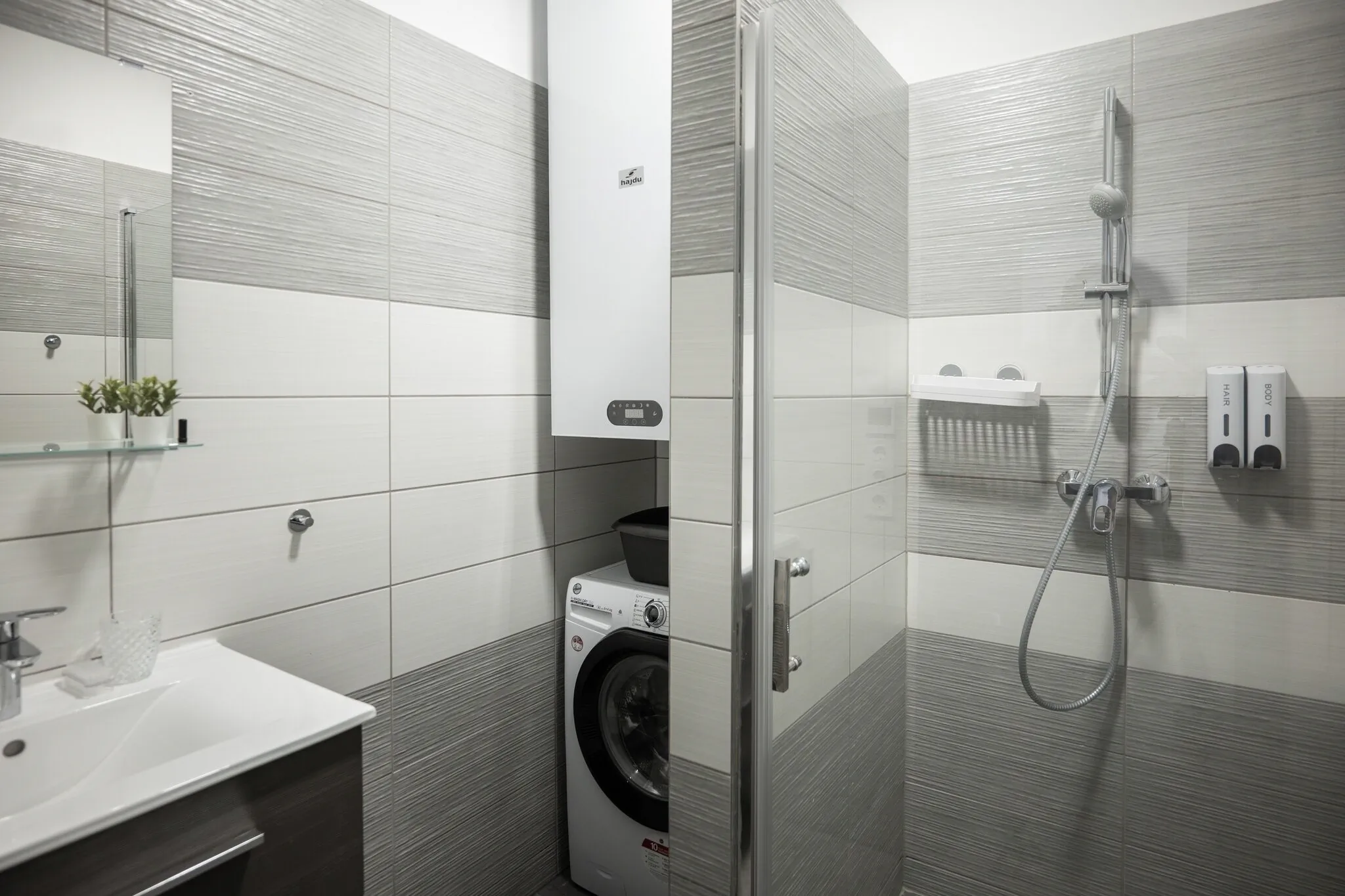 AquaFlat Balaton Apartman Balatonlelle – Balatonlelle, Ungaria