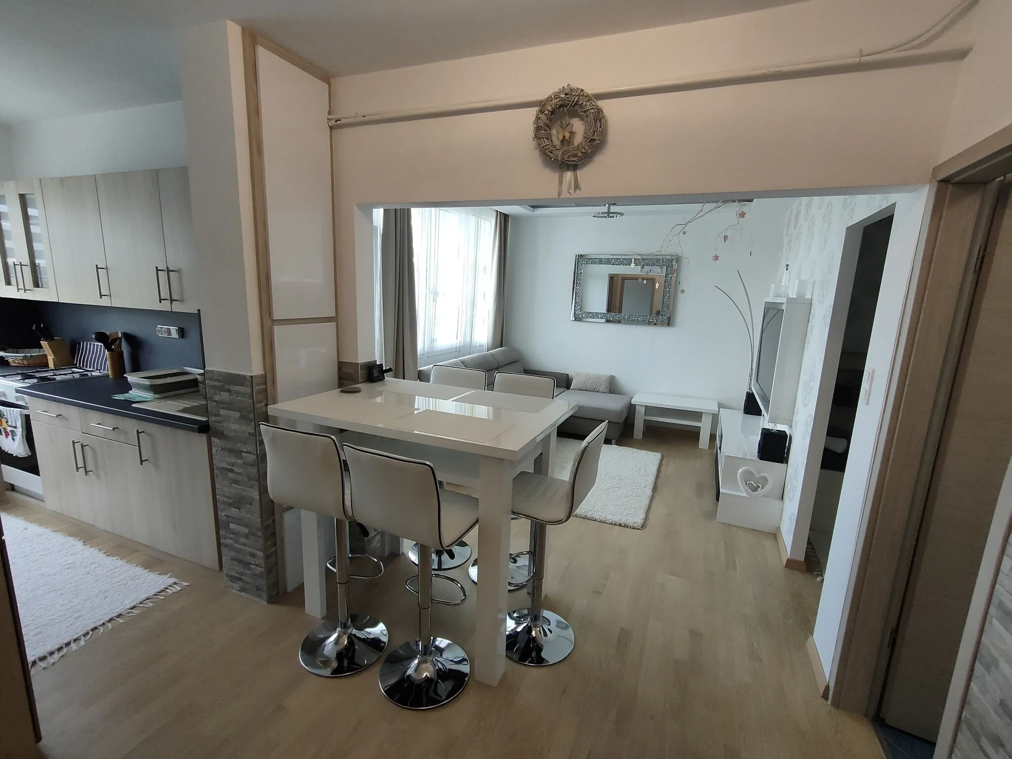 Szilvia Apartman Keszthely – Keszthely, Ungaria