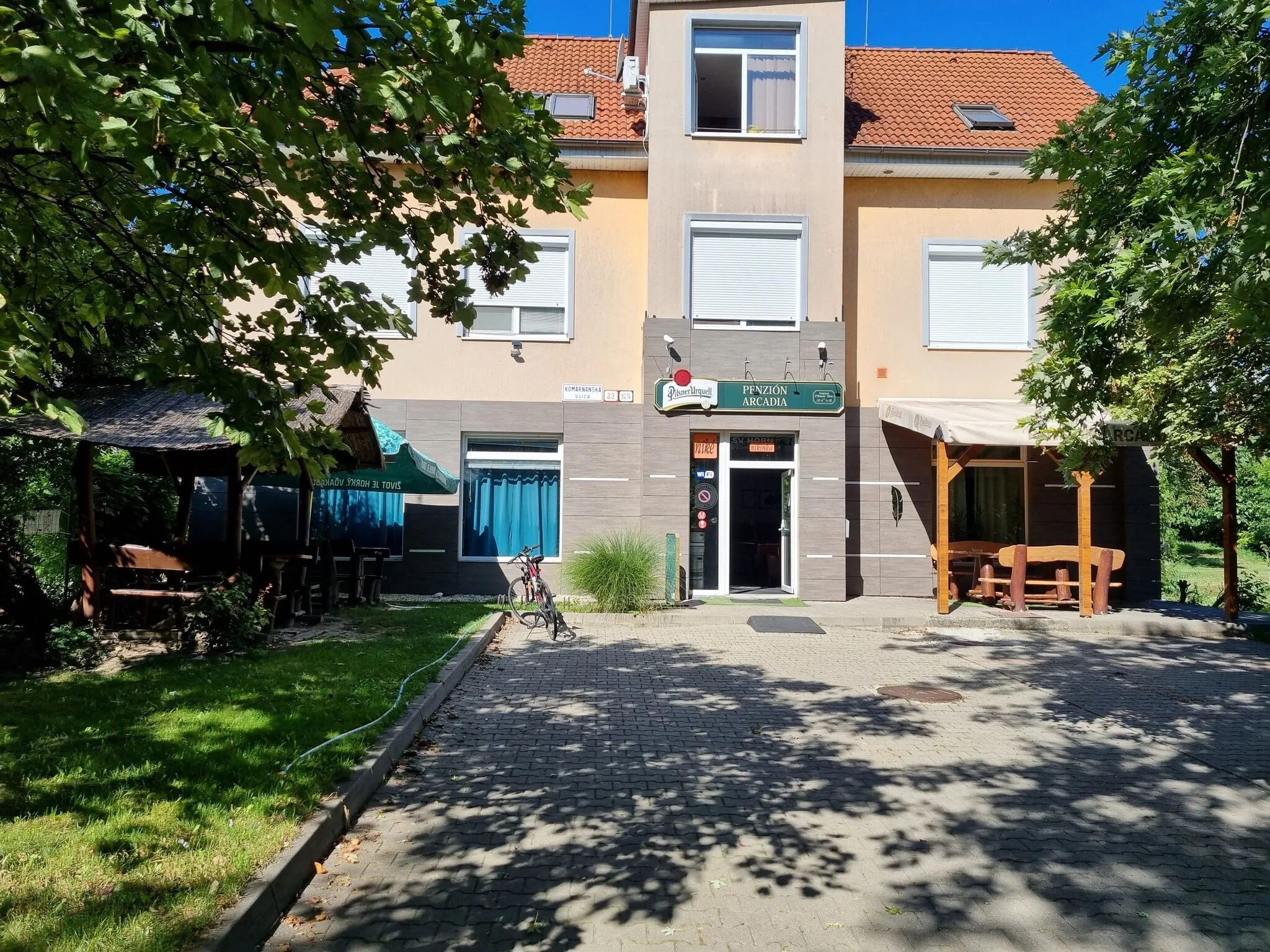 PENZION ARCADIA NOVÉ ZÁMKY – Nové Zámky, Slovensko