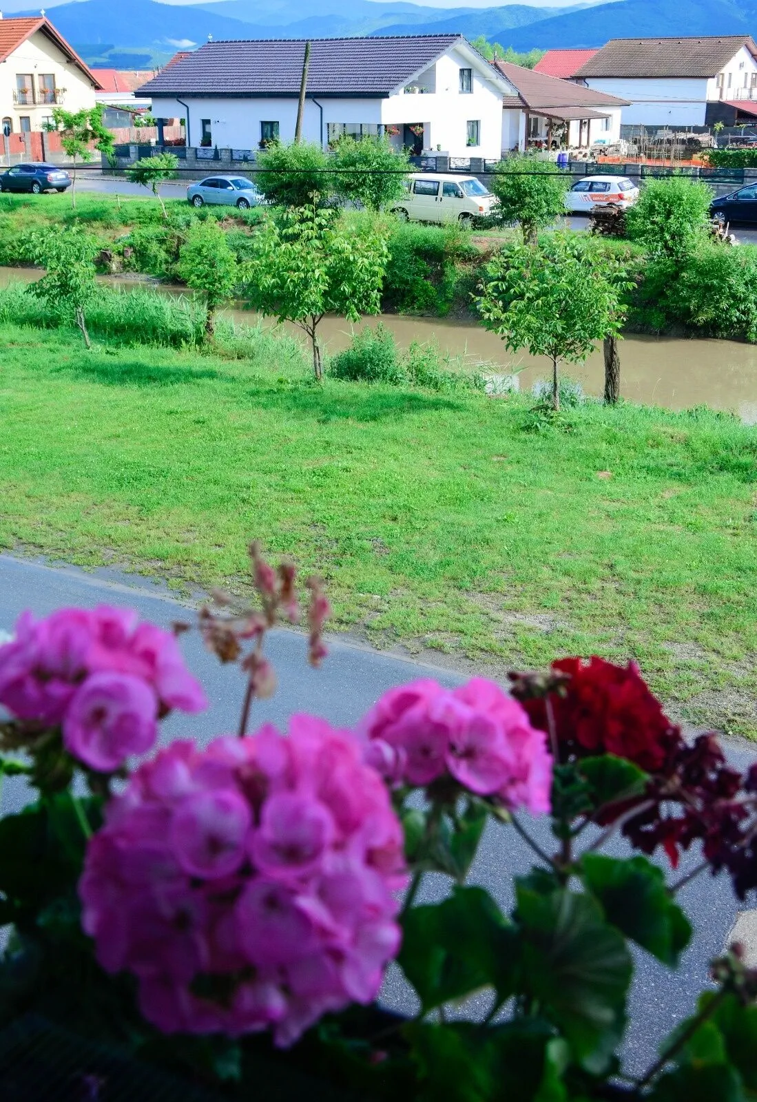 Apartament The River Nest Cristian – Cristian, România