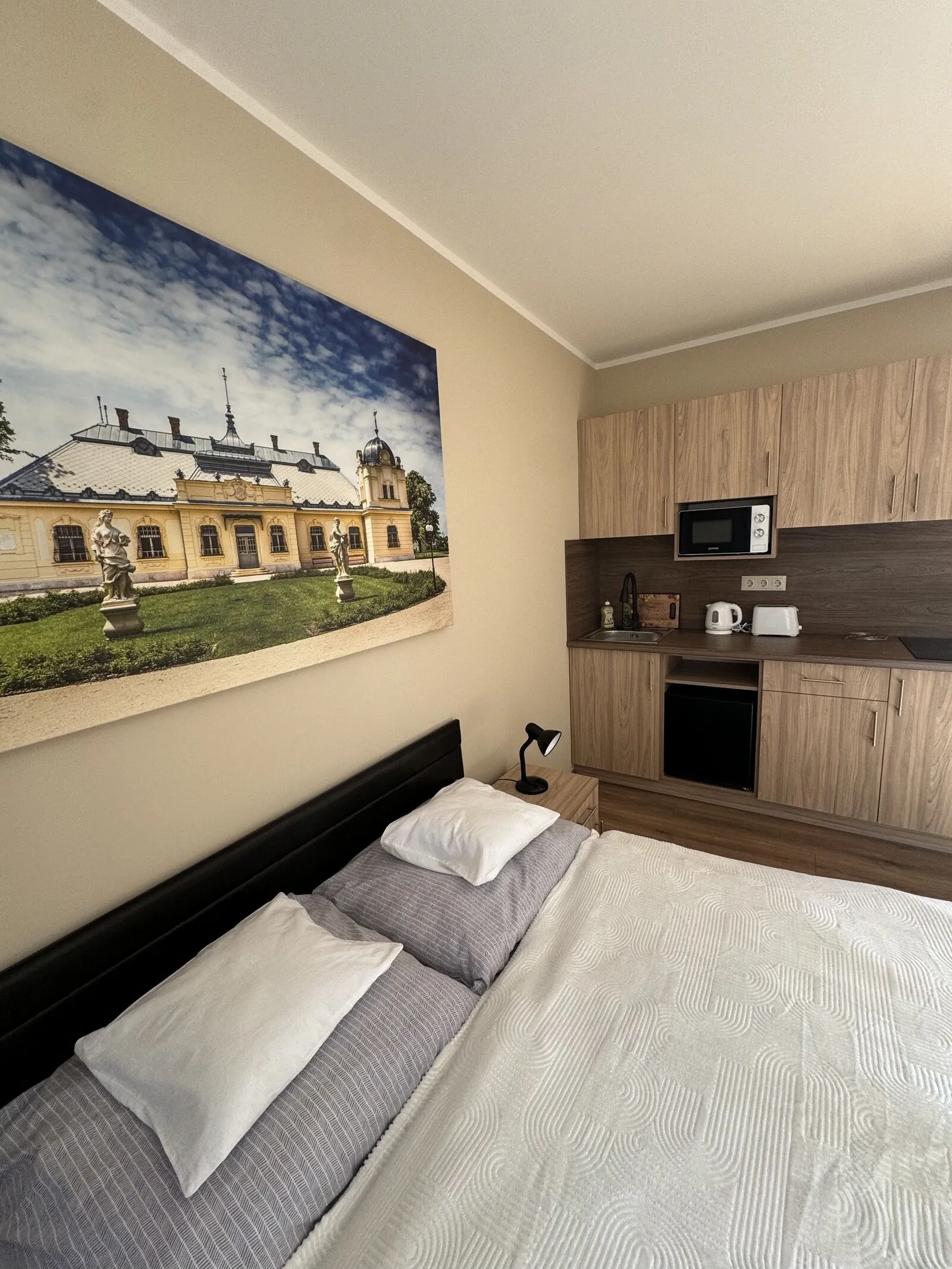 Nyéki Fészek Apartmanház Kápolnásnyék - foto 1