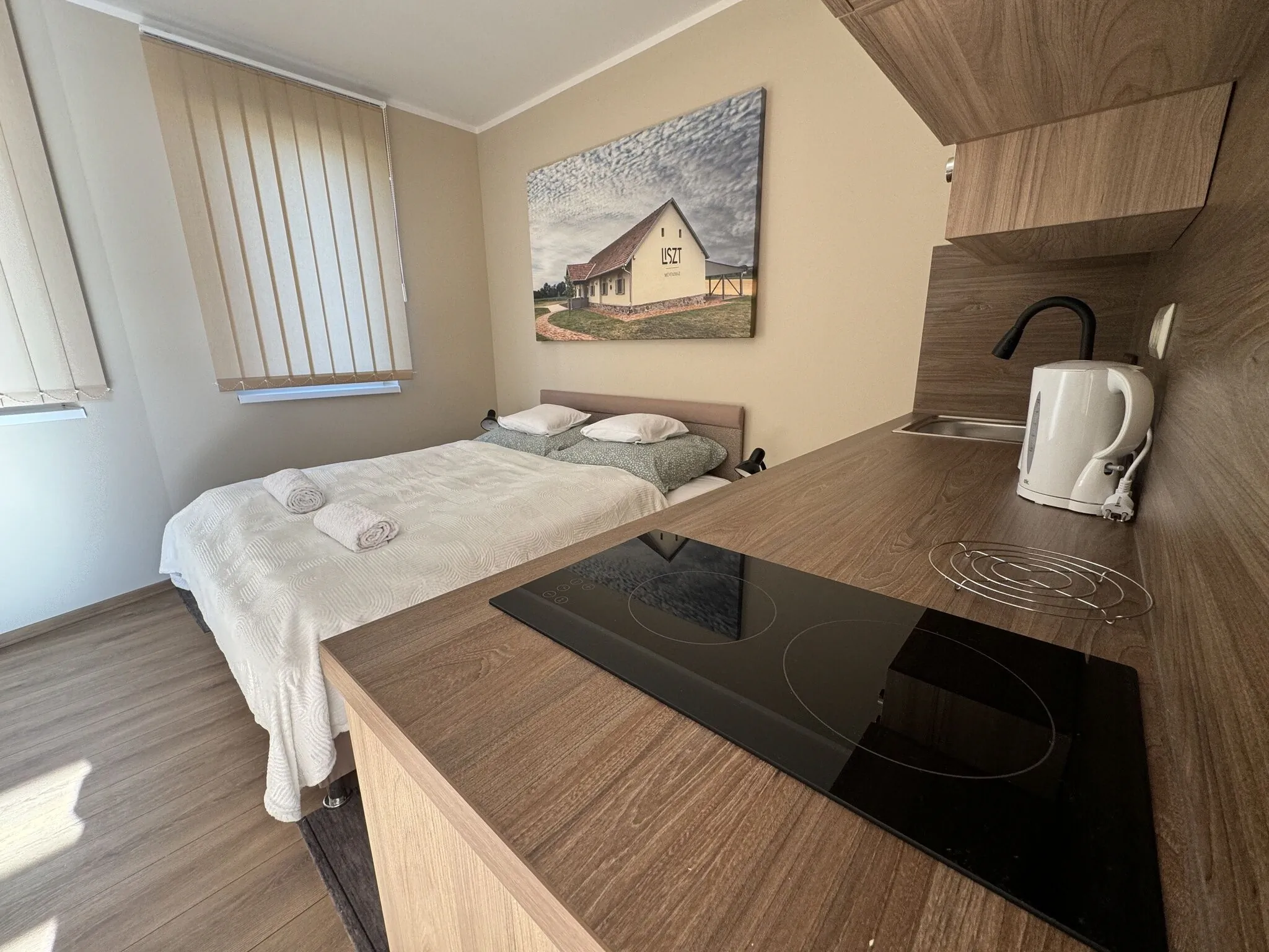 Nyéki Fészek Apartmanház Kápolnásnyék - foto 7