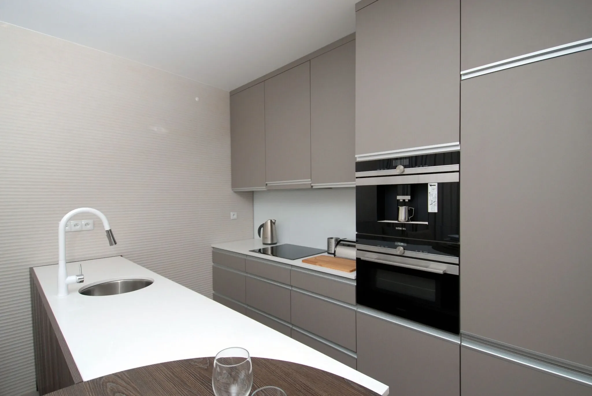 Apartamenty REZULAK Nadmorskie Tarasy A402 C210 Kołobrzeg – Kołobrzeg, Polonia