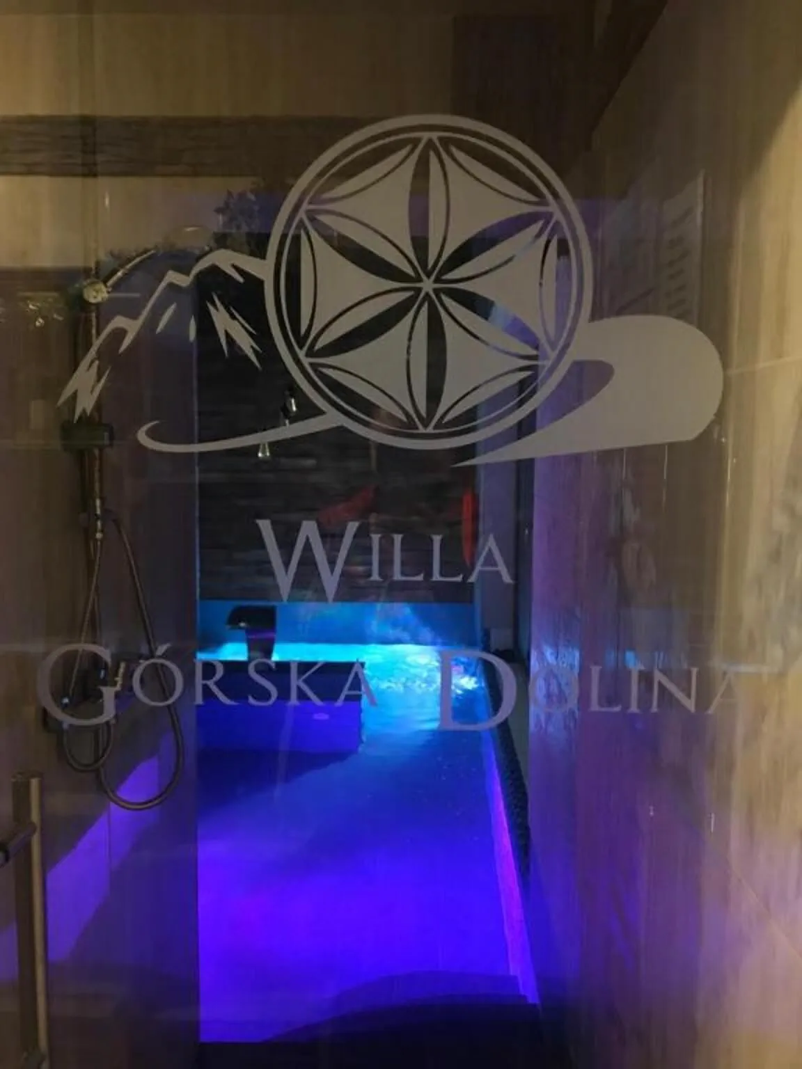 Willa Górska Dolina Jacuzzi & Sauna Poronin – Poronin, Polonia