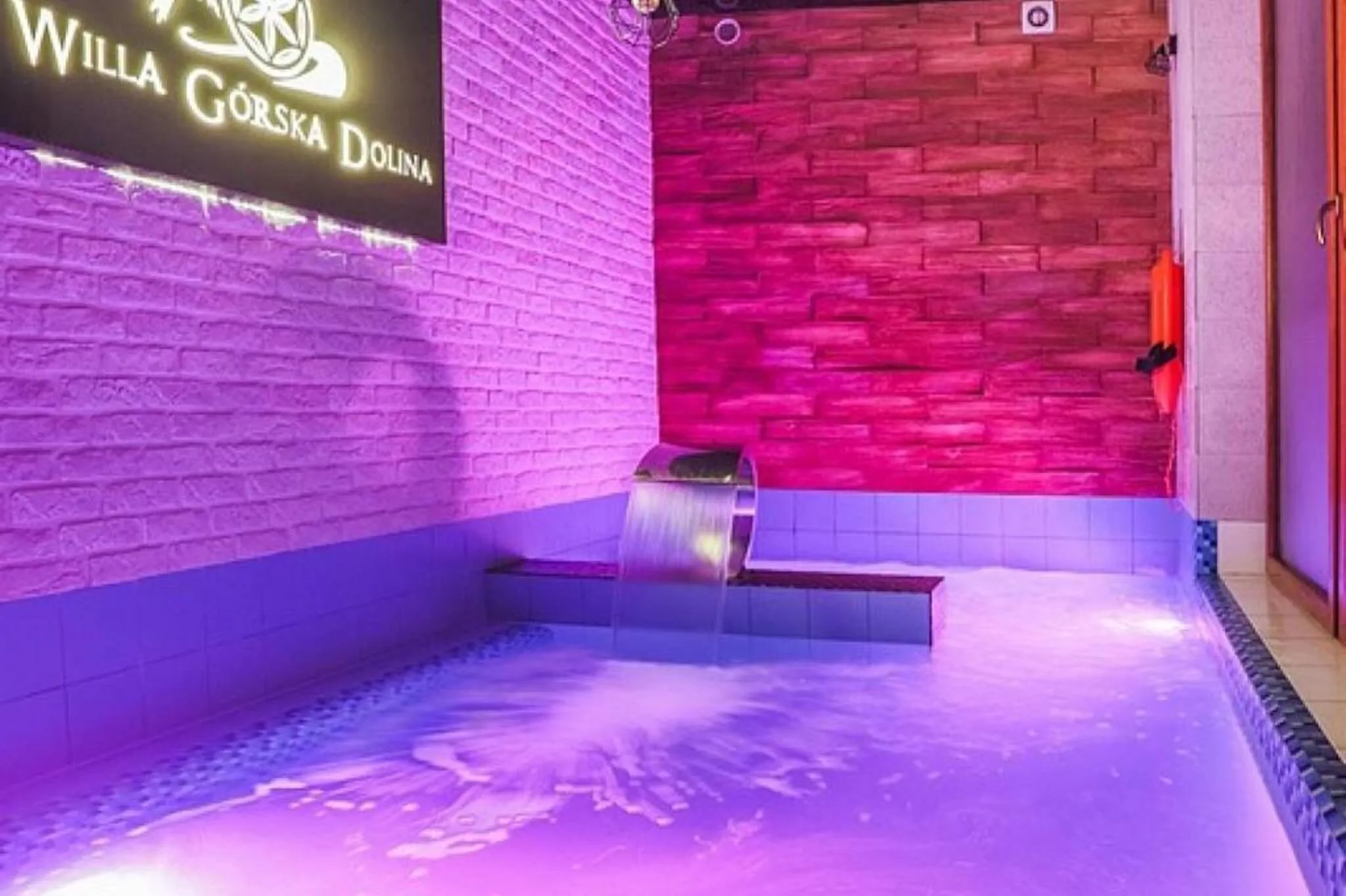 Willa Górska Dolina Jacuzzi & Sauna Poronin – Poronin, Polonia