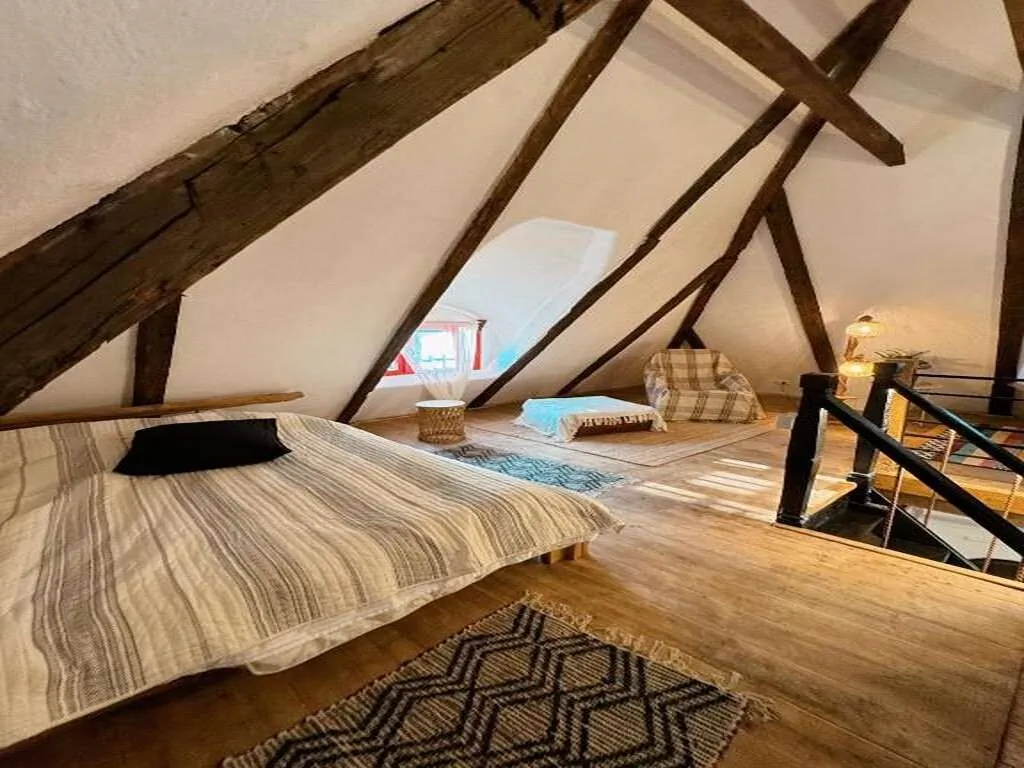 Inside, The Village- The Brick Loft Tunari – Tunari, România