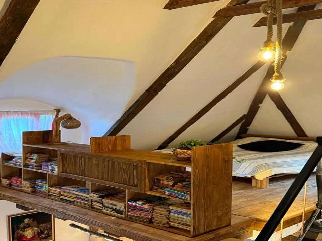 Inside, The Village- The Brick Loft Tunari – Tunari, România