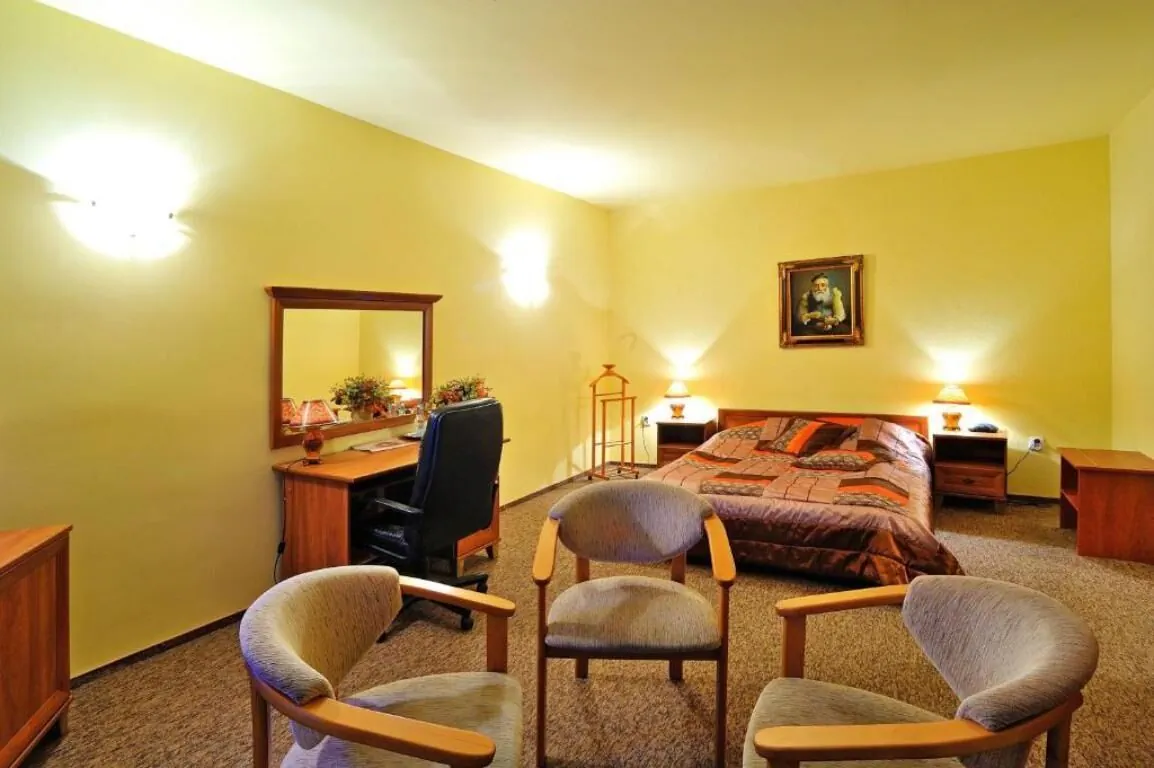 Hotel Restauracja Twist Krosno – Krosno, Polsko