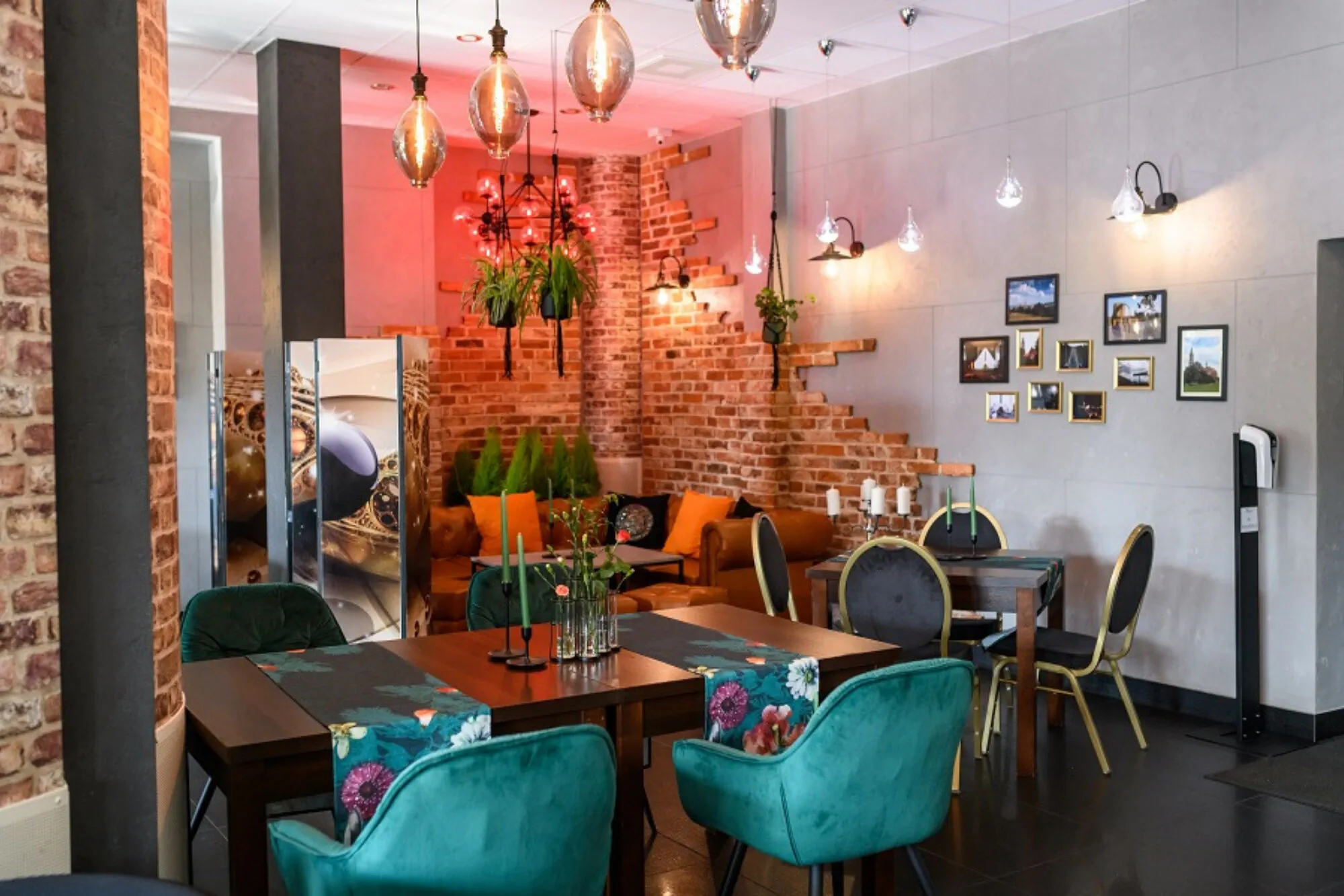 NATA Pokoje Gościnne Restauracja – Libiąż, Polonia