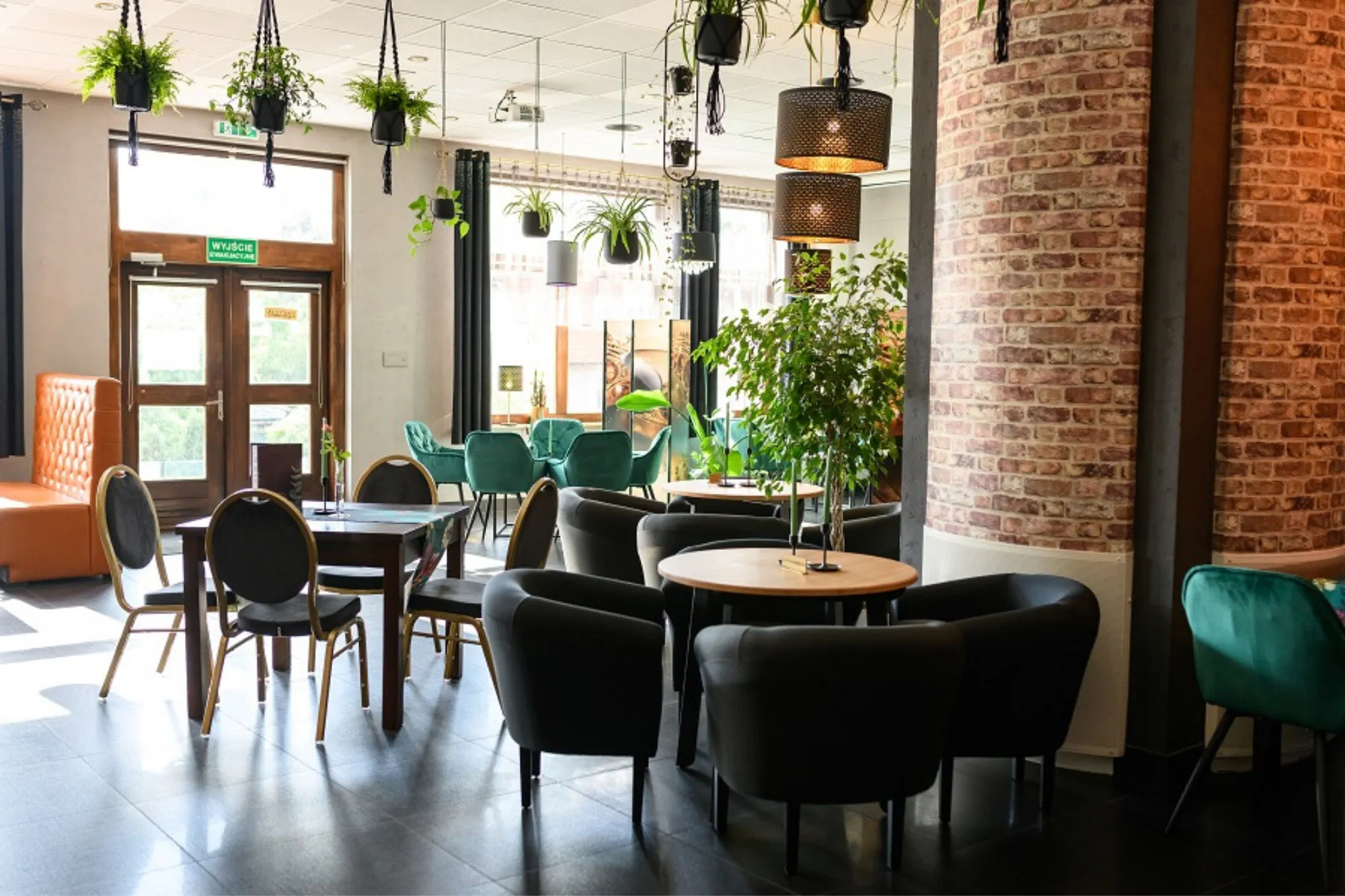 NATA Pokoje Gościnne Restauracja – Libiąż, Polonia