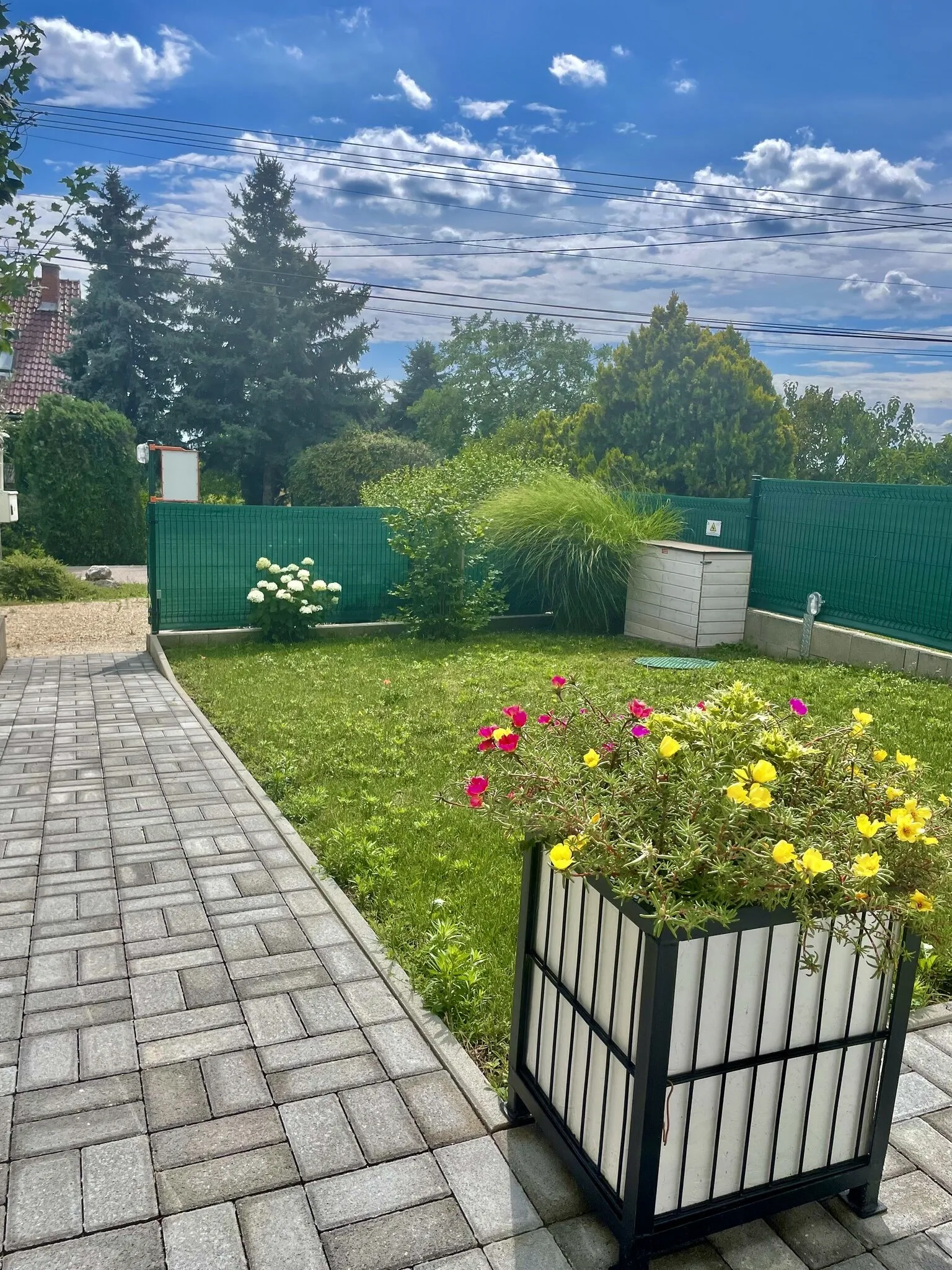 Garage Apartment Győrújbarát – Győrújbarát, Ungaria