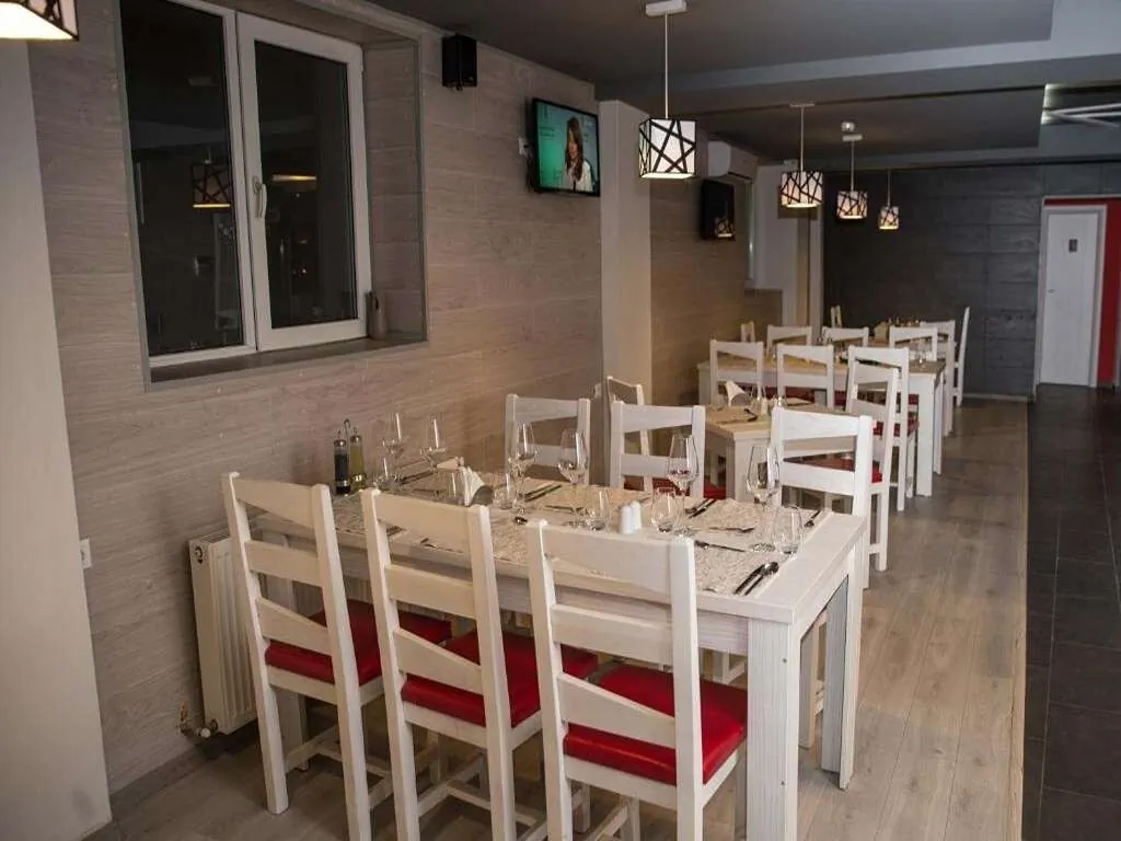 Grand Net Hotel Pitești - foto 3