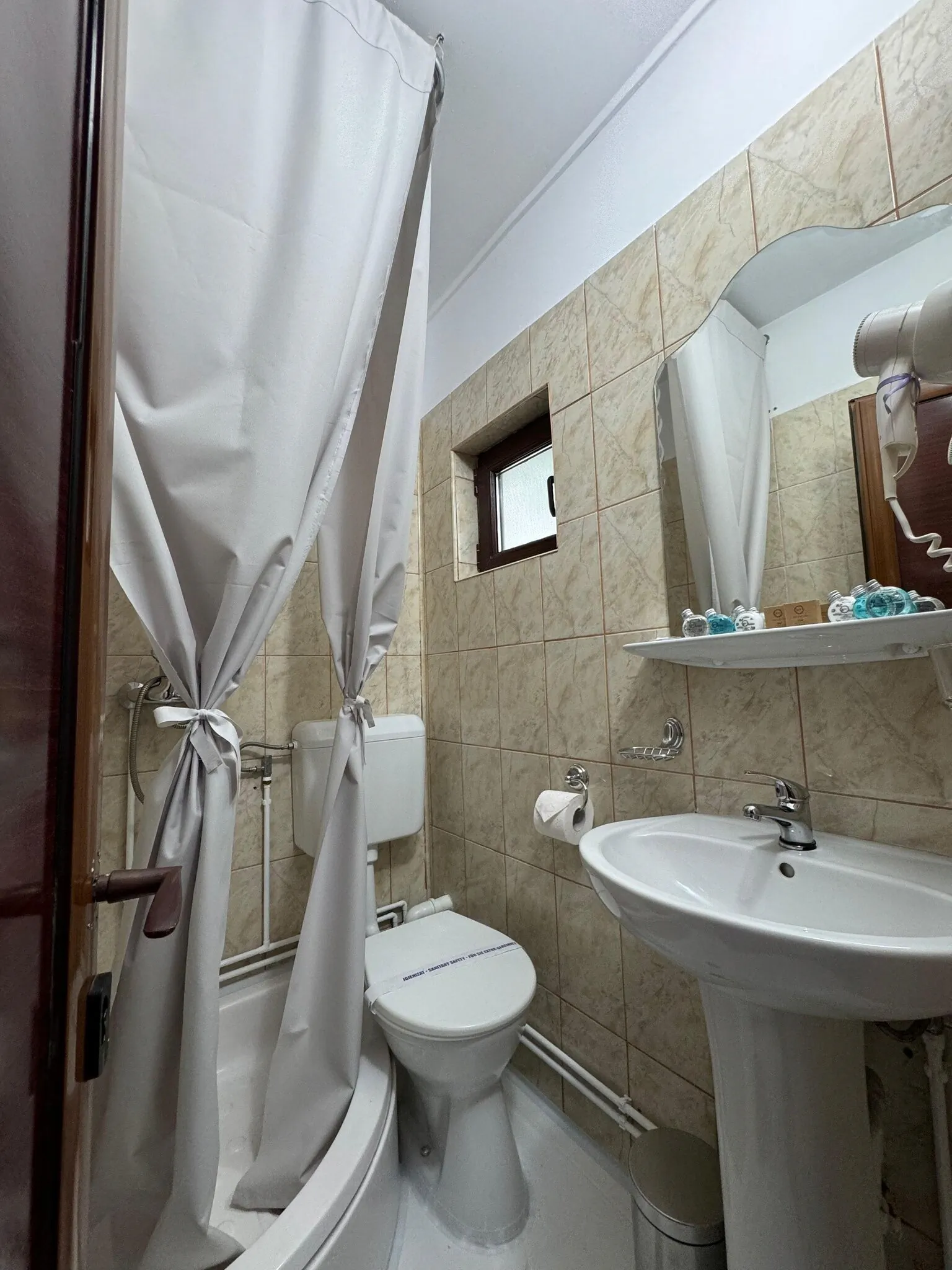 Pensiunea Casa cu Brazi Bușteni – Buşteni, România