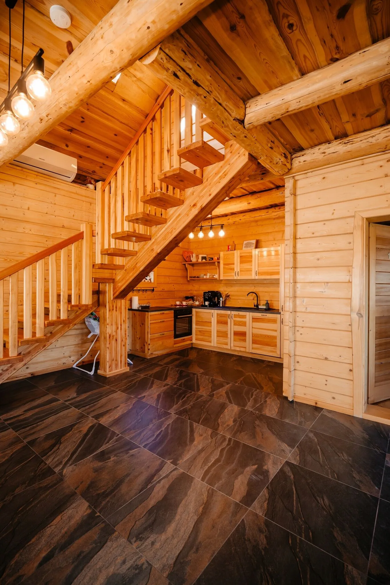Rucar Chalet  – Rucăr, România