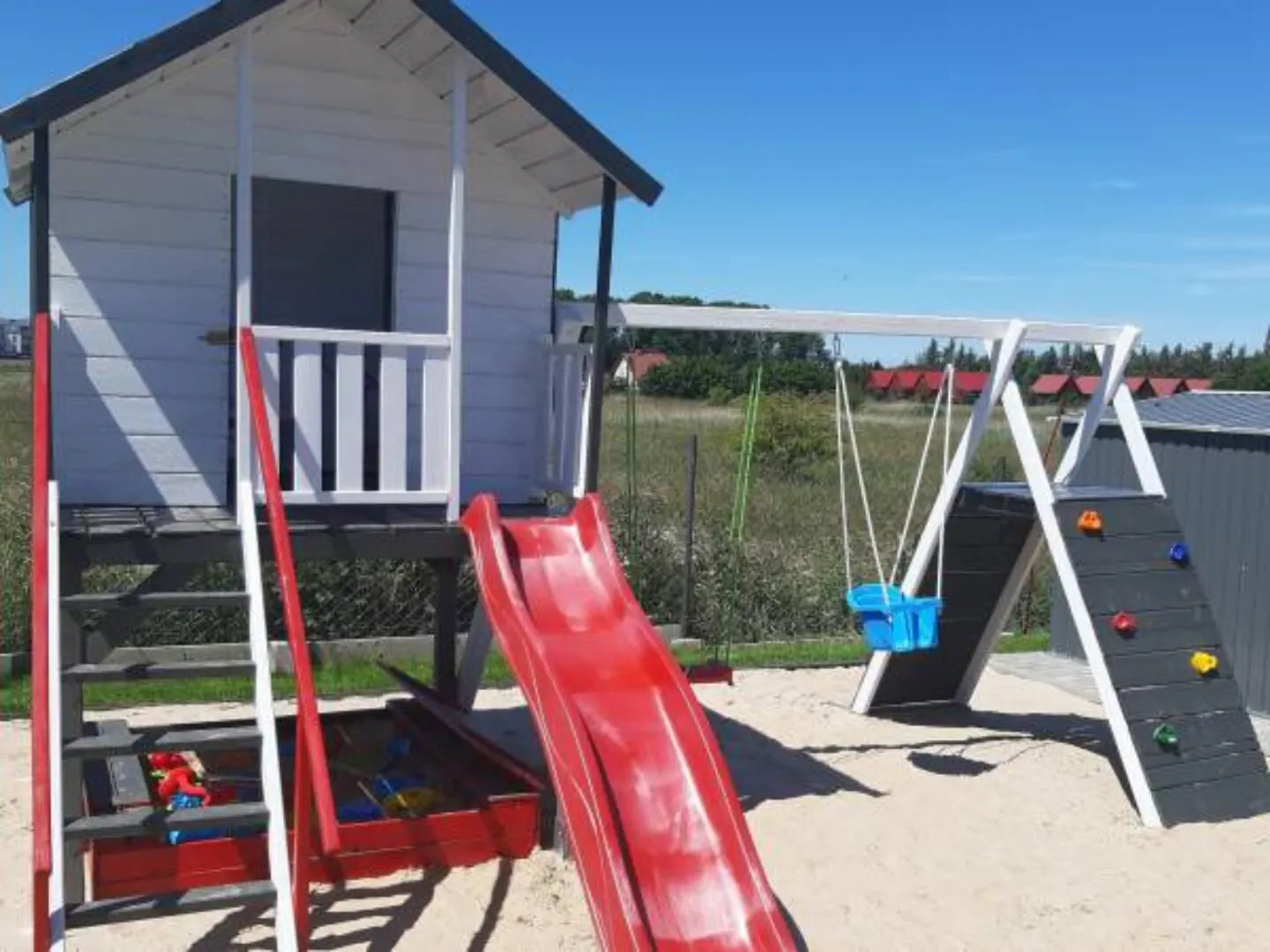 Domki Wrzosowy Zakątek Sarbinowo – Sarbinowo, Polonia