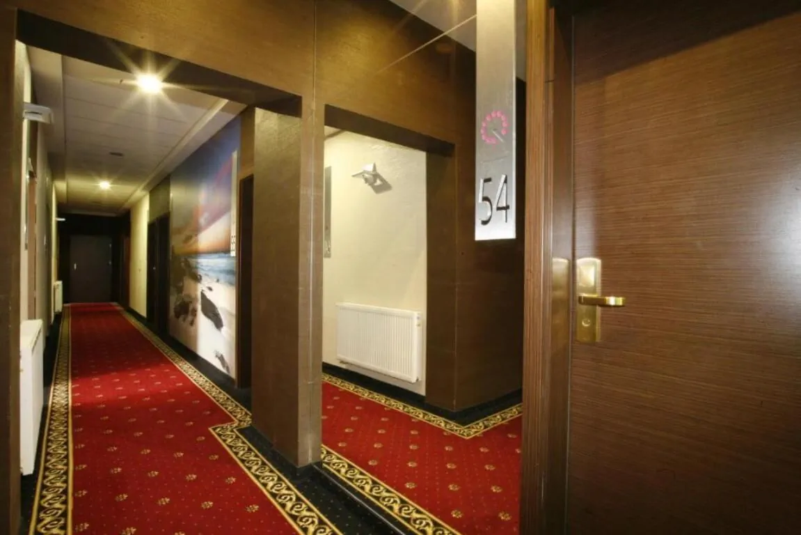 Boutique Hotel's I Milionowa Łódź - foto 6