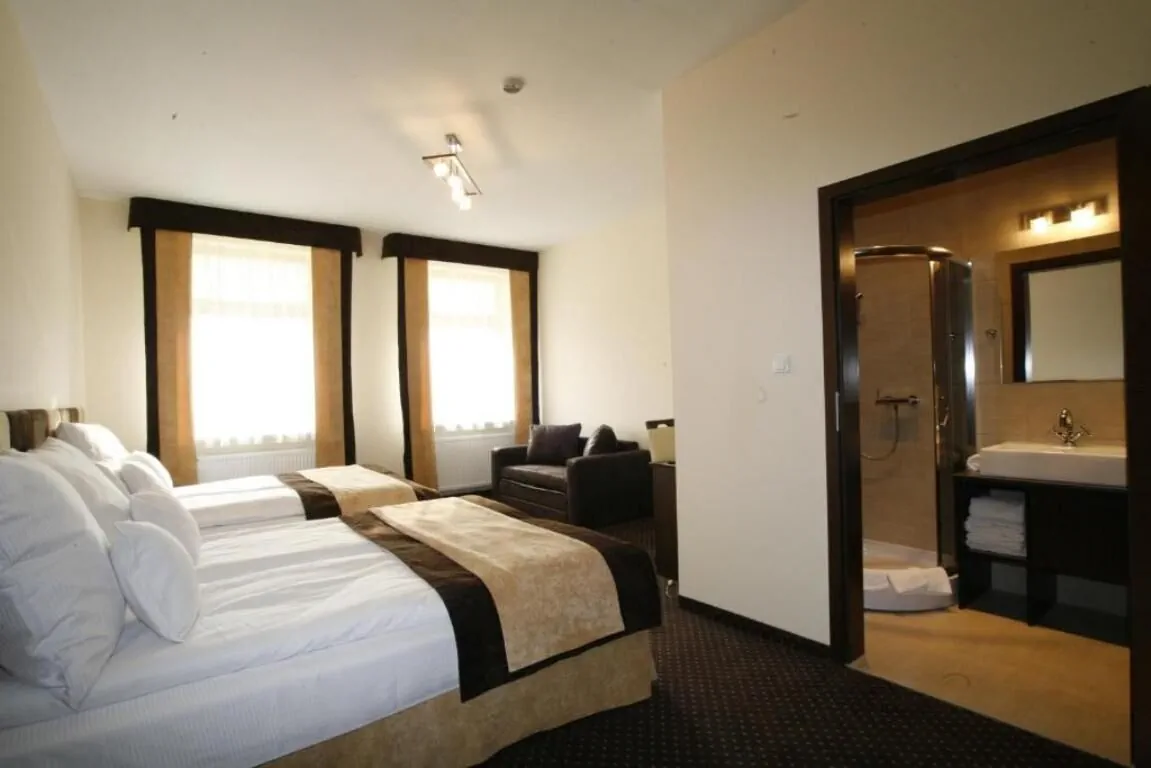 Boutique Hotel's I Milionowa Łódź - foto 5