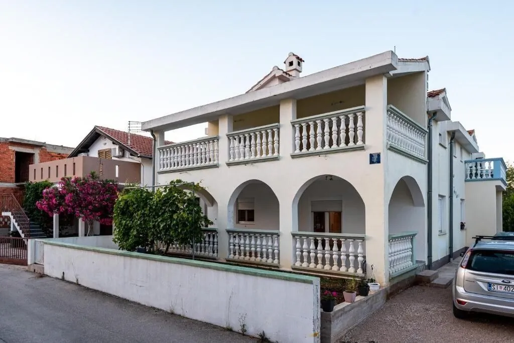 Apartments With Parking Space Vodice - 24553 - foto 2