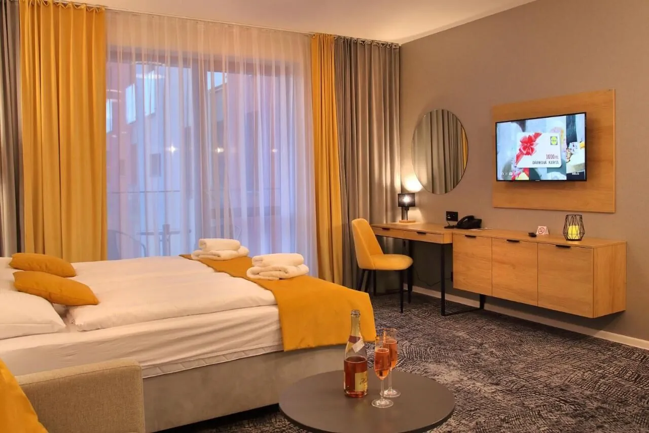 Apartmán GOLD Akvamarín Bešeňová - foto 2