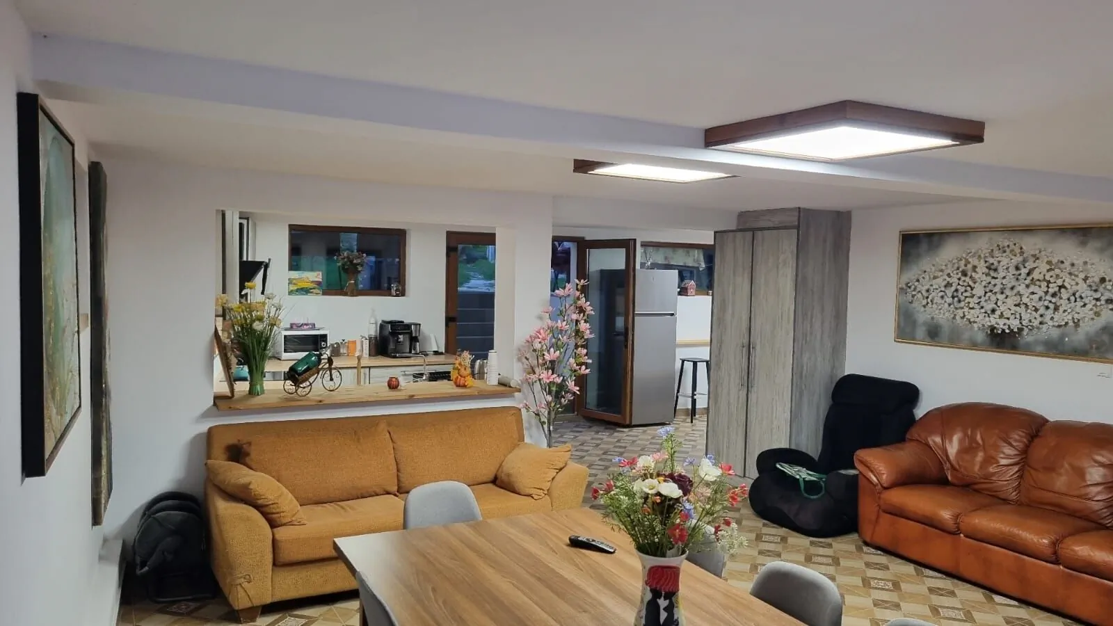 Casa de Sub Brazi Fântânele – Fântânele, România