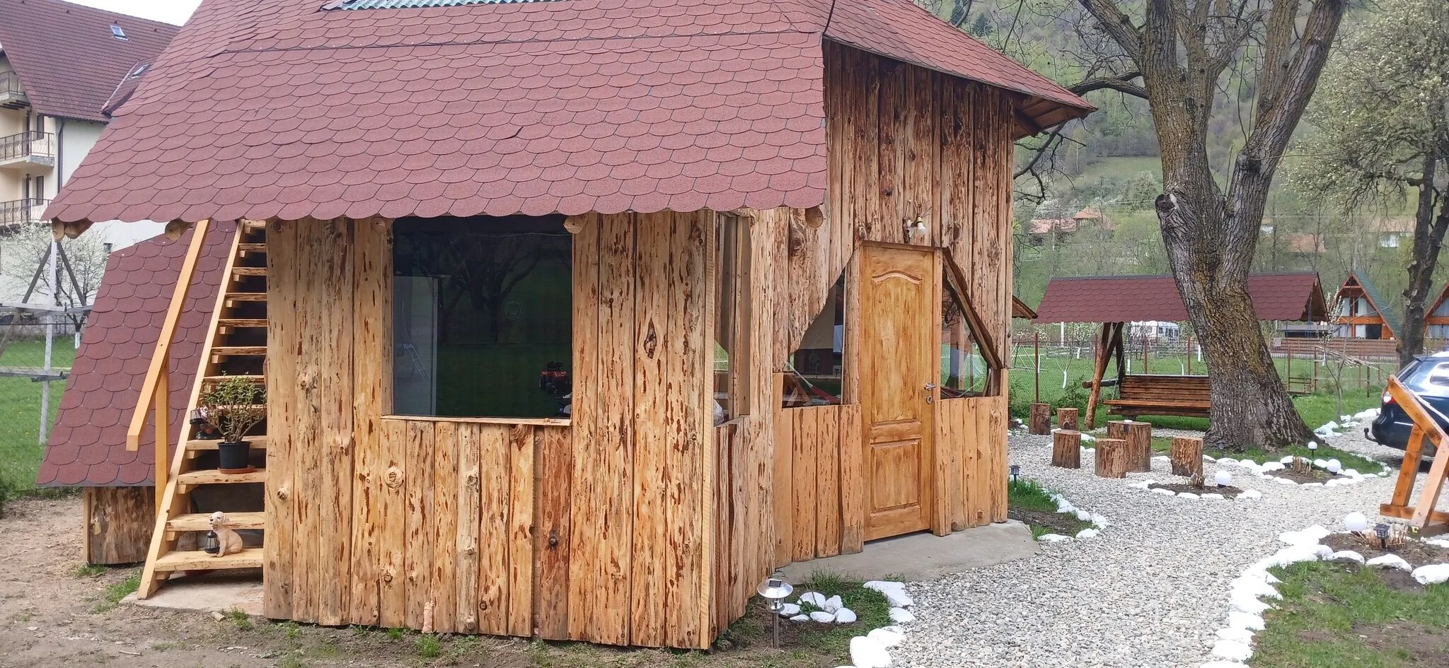 Casa Tudor și Eva Moieciu de Jos – Moeciu de Jos, România