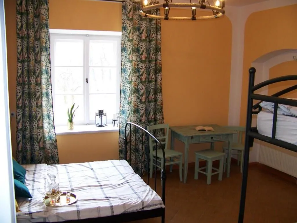 Pałac Dąbrowica Jelenia Góra - foto 6