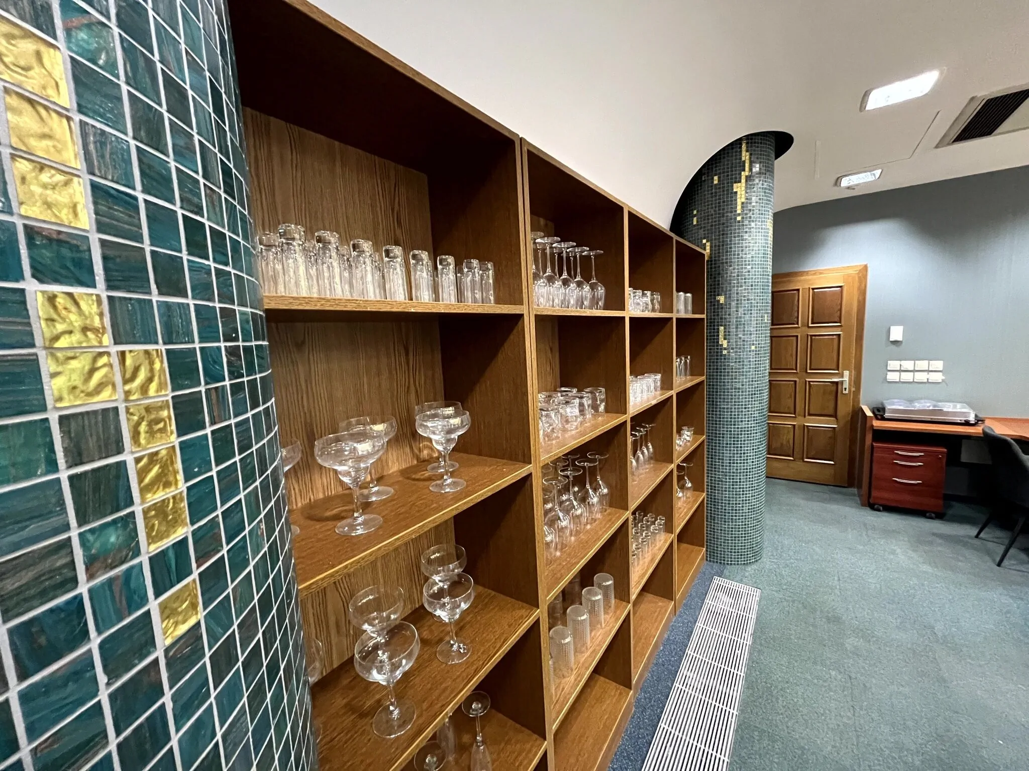 Wellness Hotel Trezor Pécs – Pécs, Ungaria