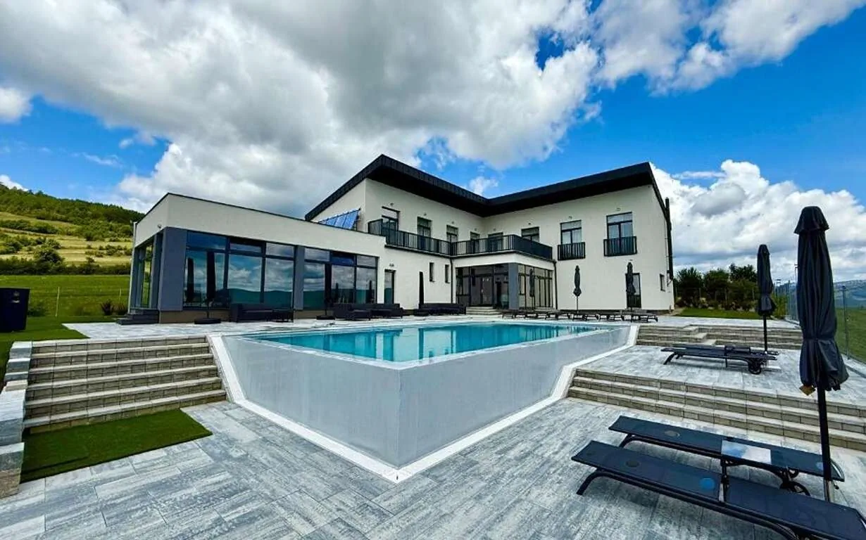 Villa Ambition Zălan - foto 1