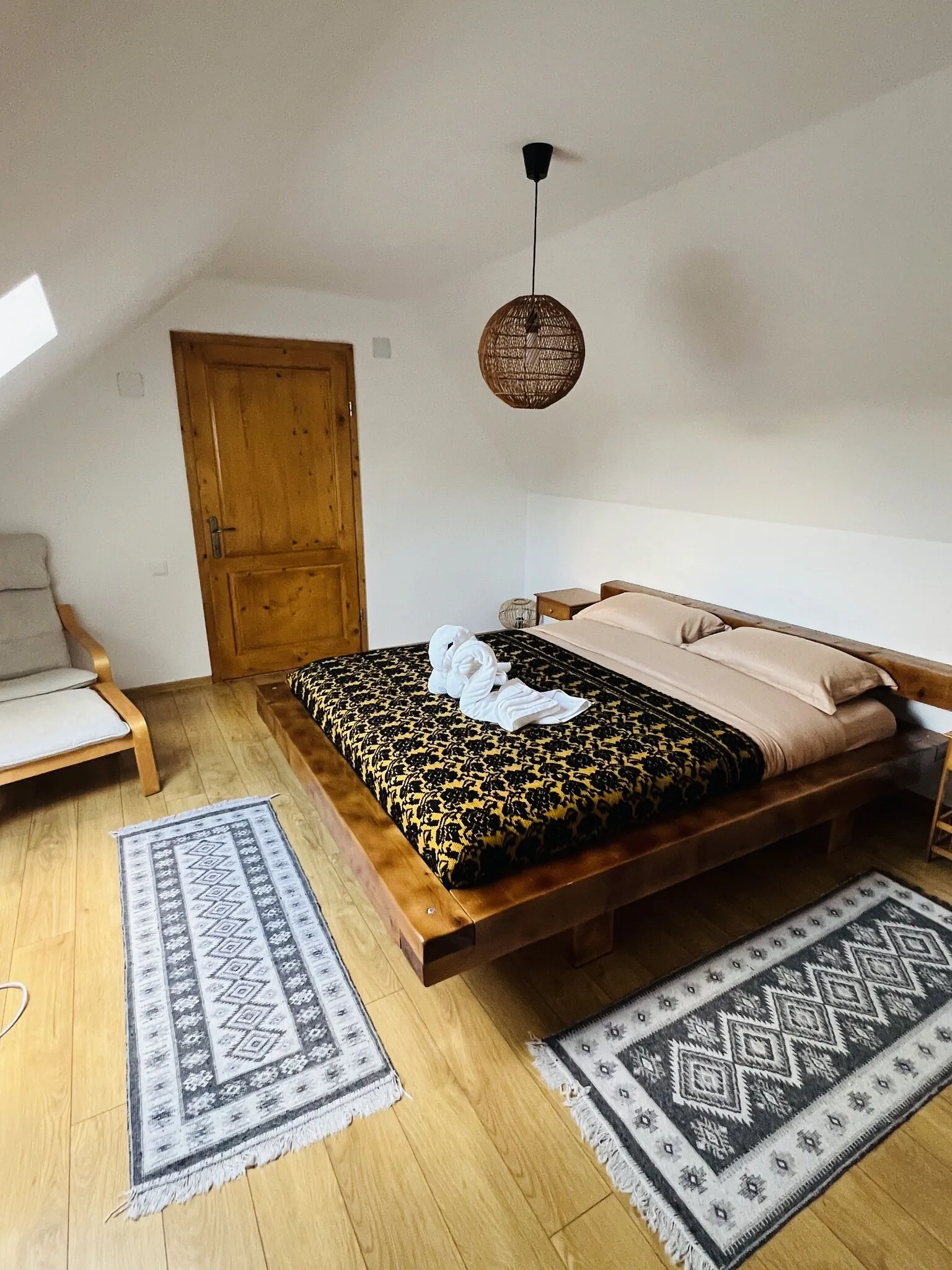 Conacul Perla Bratiei Bughea de Sus – Bughea de Sus, România