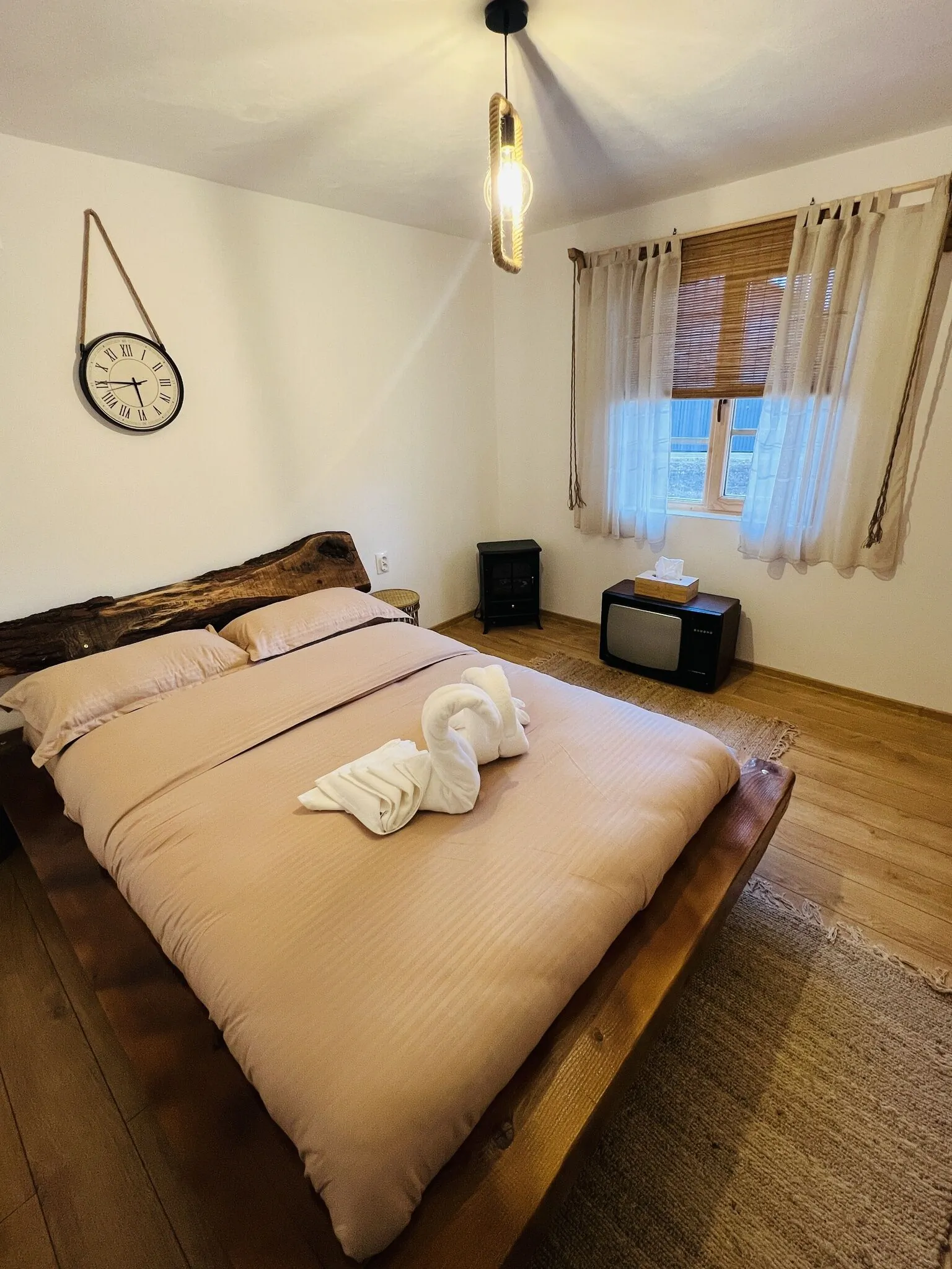 Conacul Perla Bratiei Bughea de Sus – Bughea de Sus, România