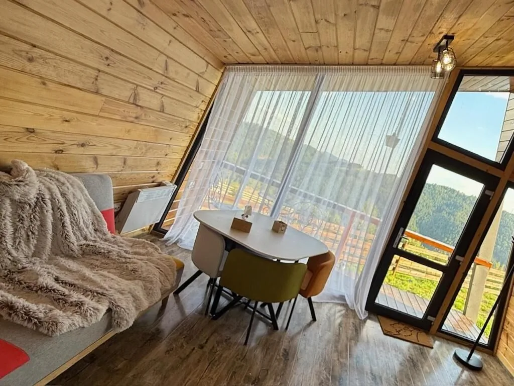 Cabana Freya Nordik Hill – Mătișești, România