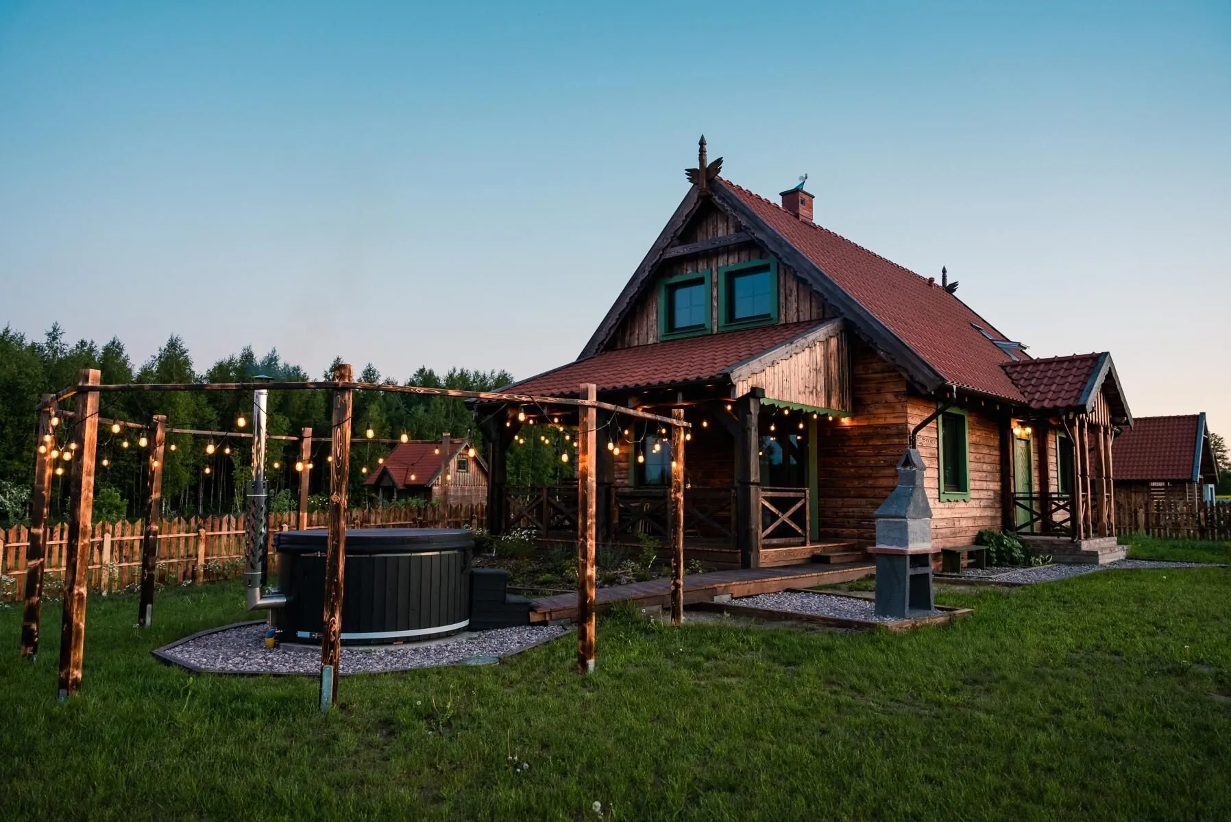 Dom Żuraw - Mazurska Chata z Jacuzzi Ryn – Ryn, Polonia