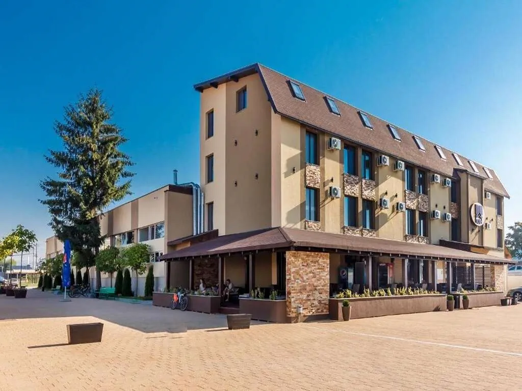 YMY Hotel Târgu Jiu – Târgu Jiu, România