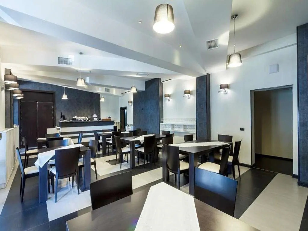 YMY Hotel Târgu Jiu – Târgu Jiu, România