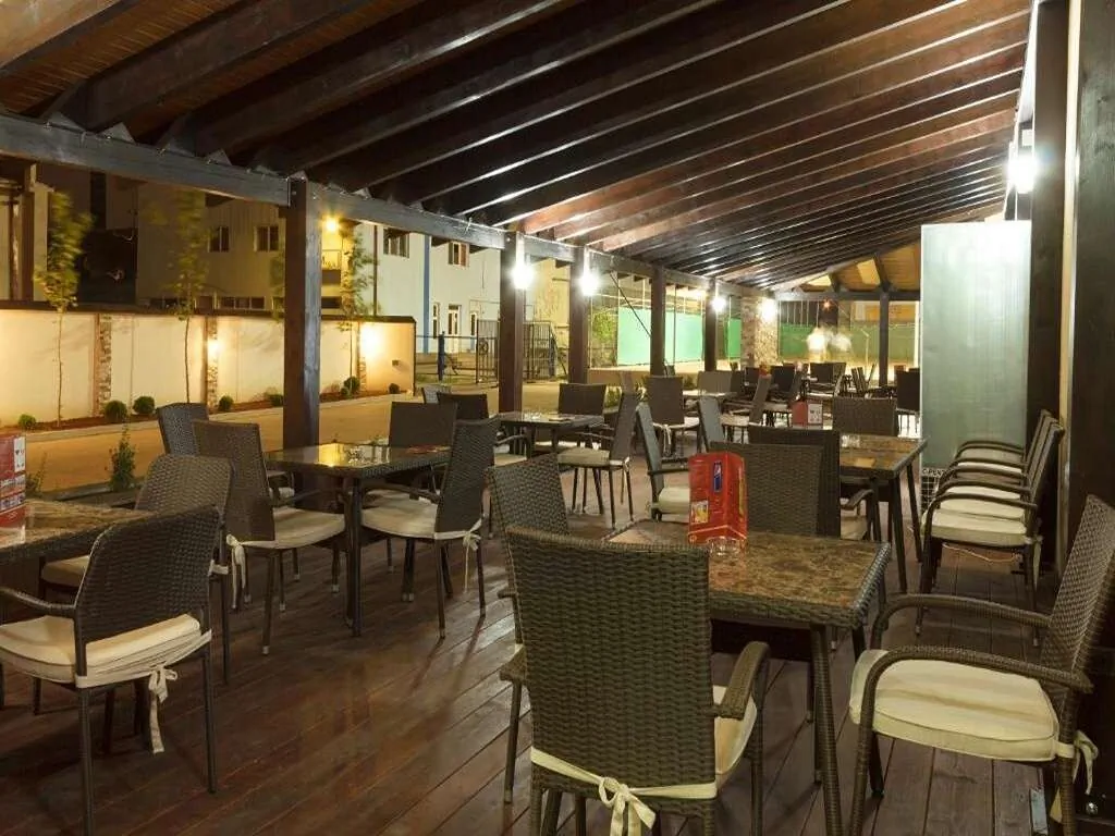 YMY Hotel Târgu Jiu – Târgu Jiu, România