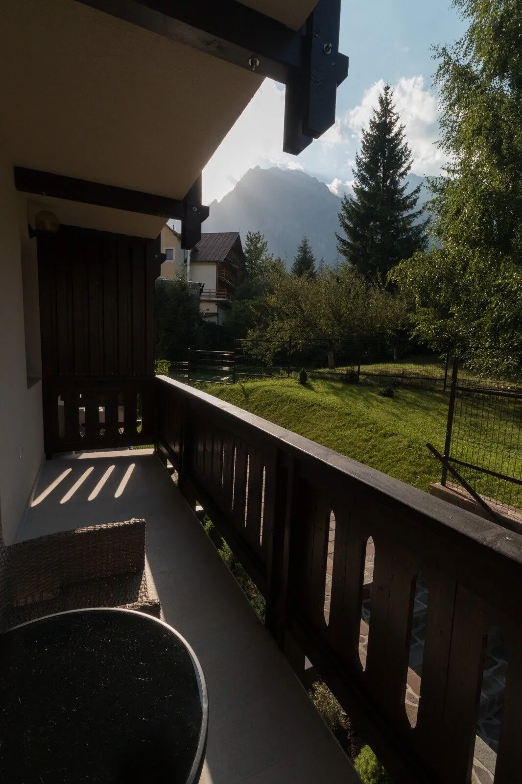 Apartament White Valey Retreat Two Bușteni – Buşteni, România