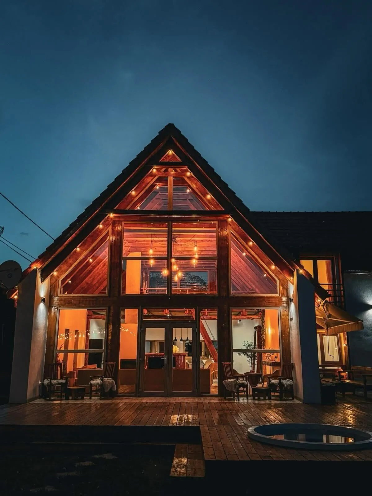 Chalet Madleine Scrind 11 Scrind-Frăsinet – Scrind-Frăsinet, România