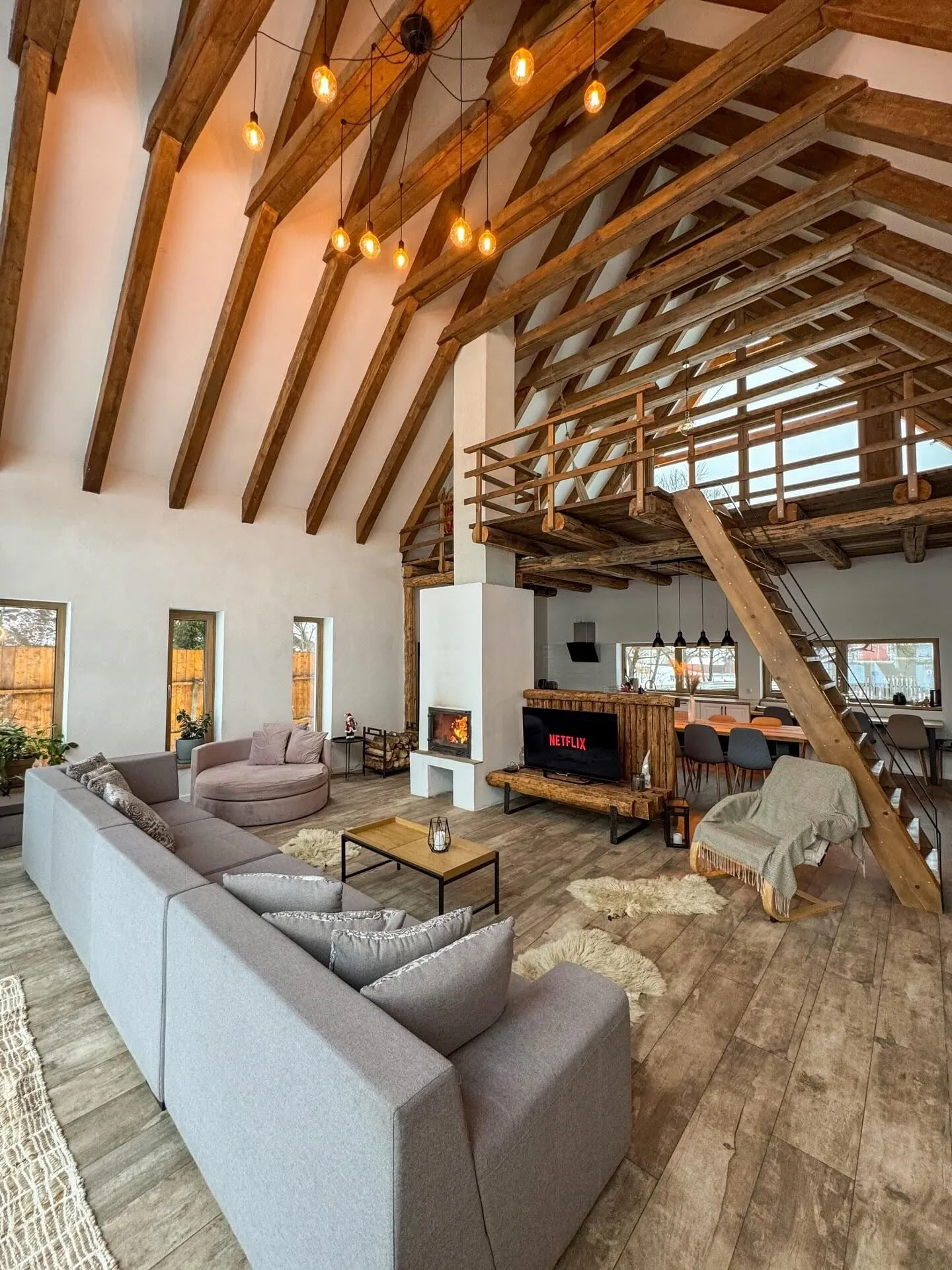 Chalet Madleine Scrind 11 Scrind-Frăsinet – Scrind-Frăsinet, România