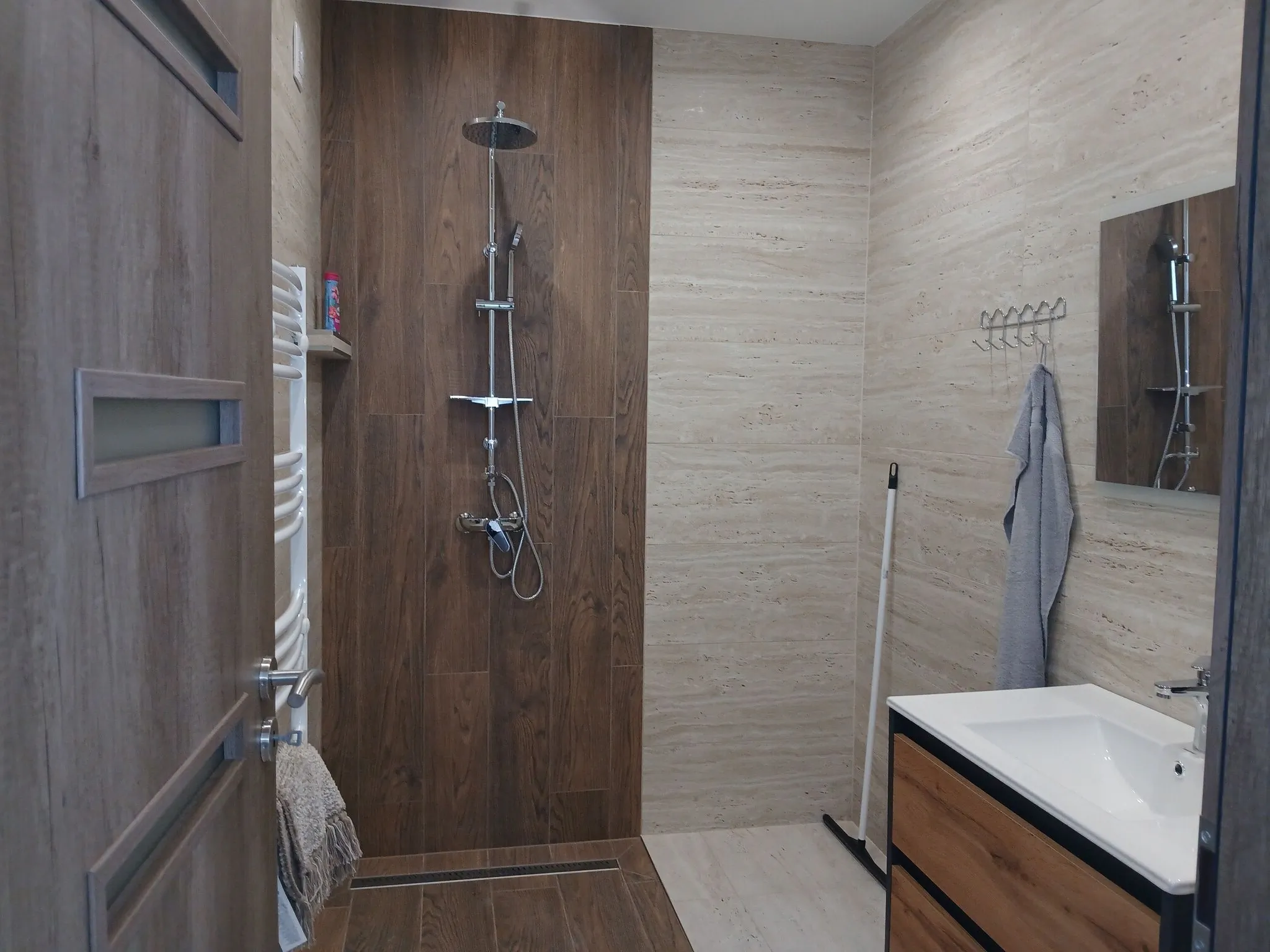 Napsugár Apartman Balatongyörök – Balatongyörök, Ungaria