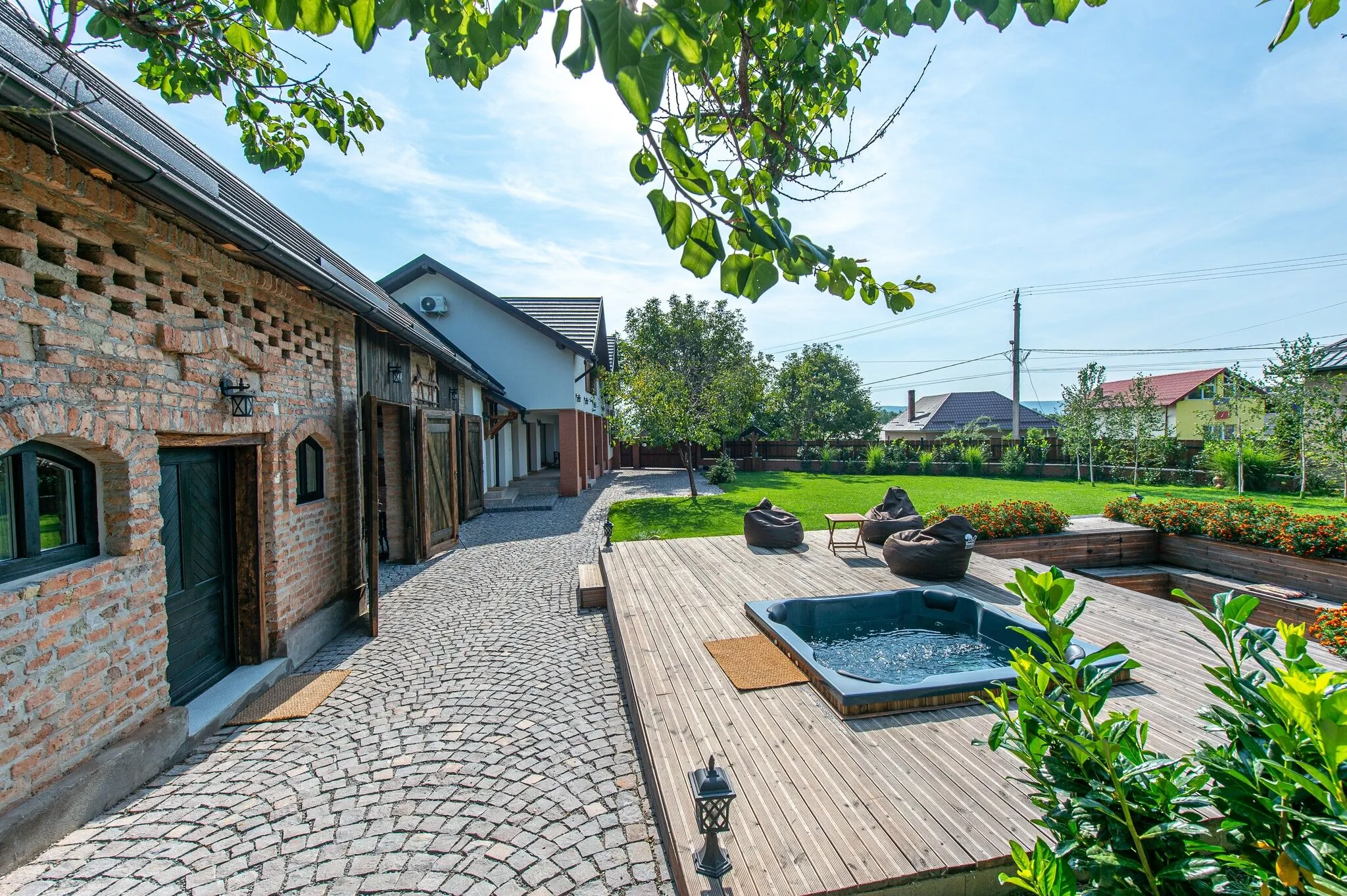 Vila Old Barn House Chinari - foto 3