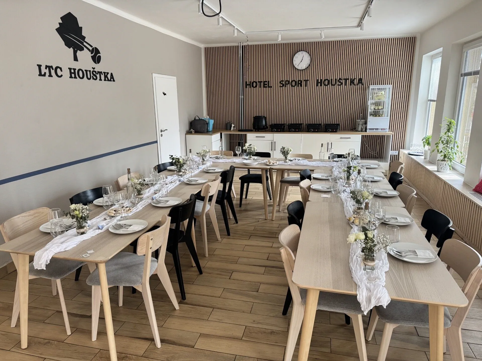 Hotel sport Houštka – Brandýs nad Labem-Stará Boleslav, Česká republika
