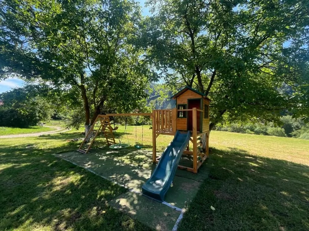 Cabana Friends & Family Moieciu de Jos – Moieciu de Jos, România