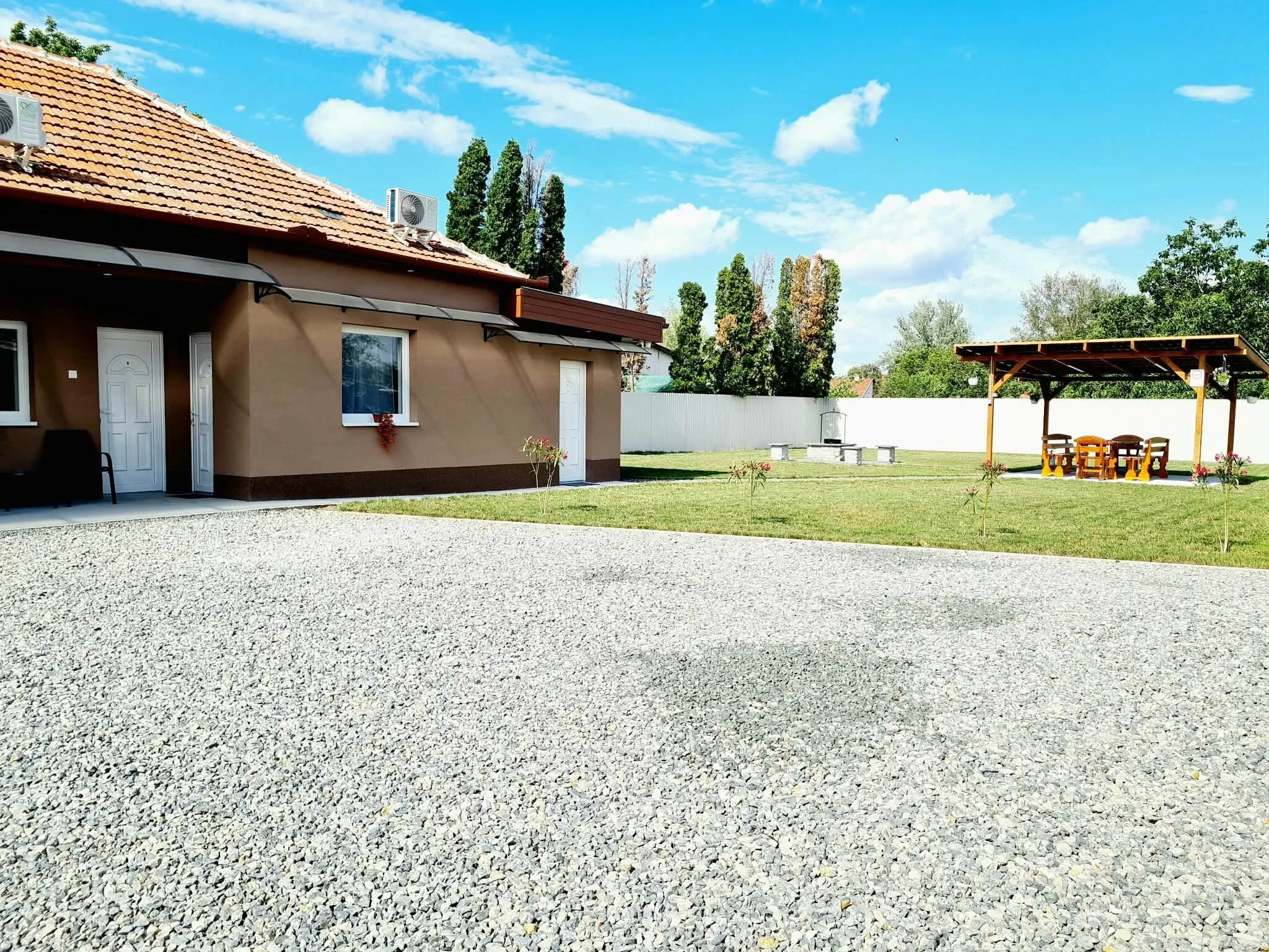 Lena Vendégház Békéscsaba – Bichișciaba, Ungaria
