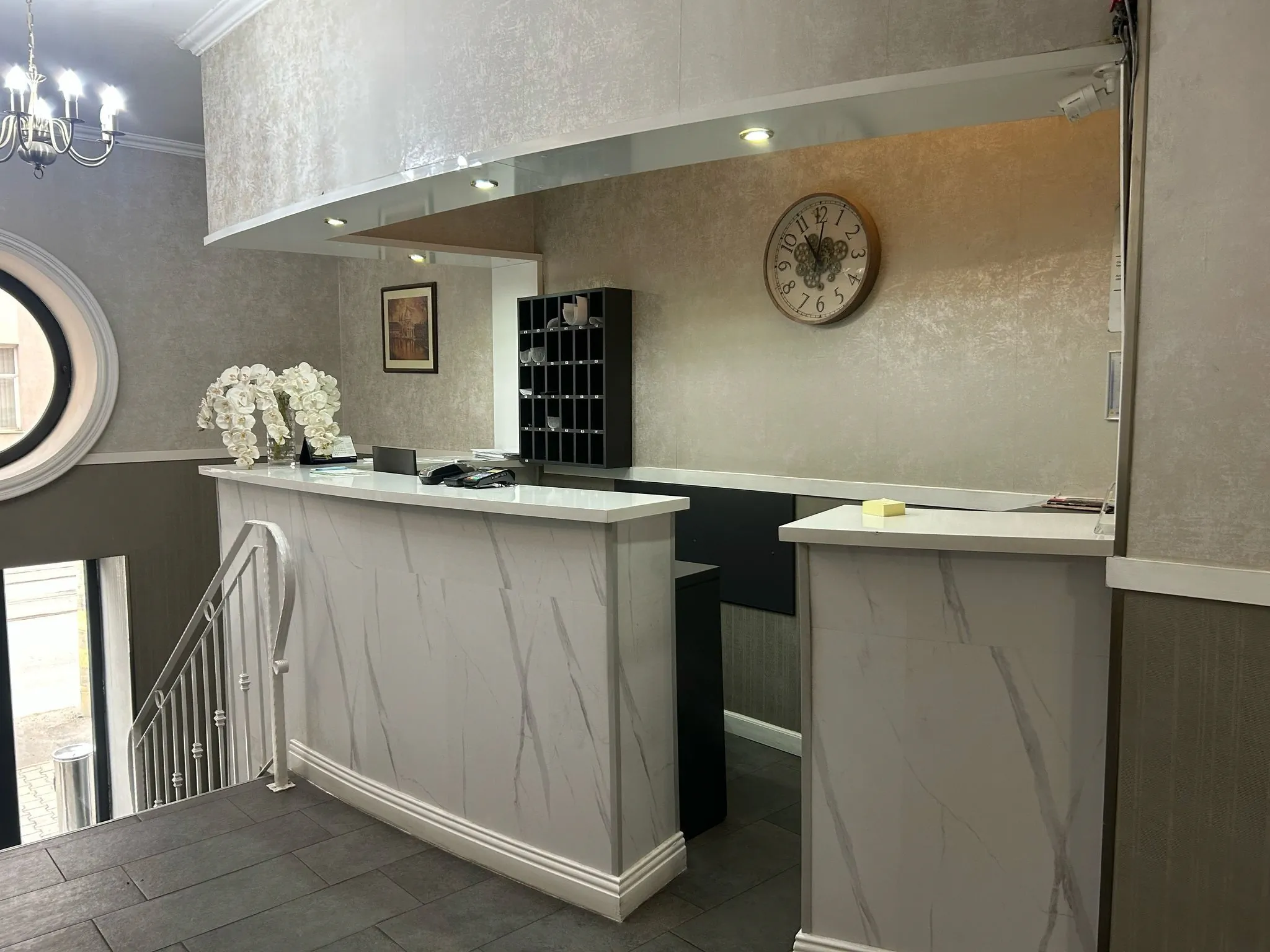 Hotel Carnival City Oradea - foto 2