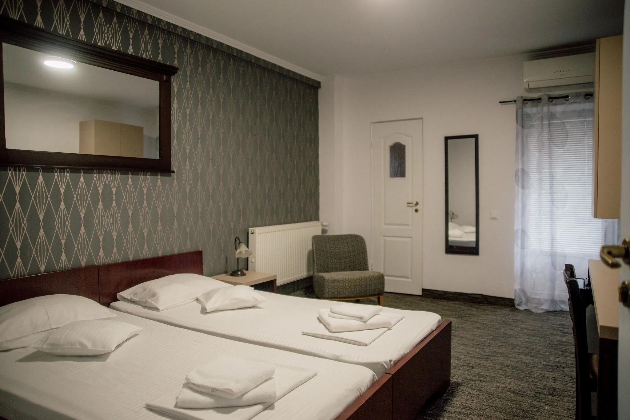Hotel Carnival City Oradea - foto 5