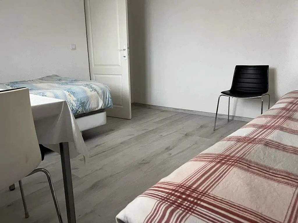 Motel Sara Zukunft Iernut – Iernut, România