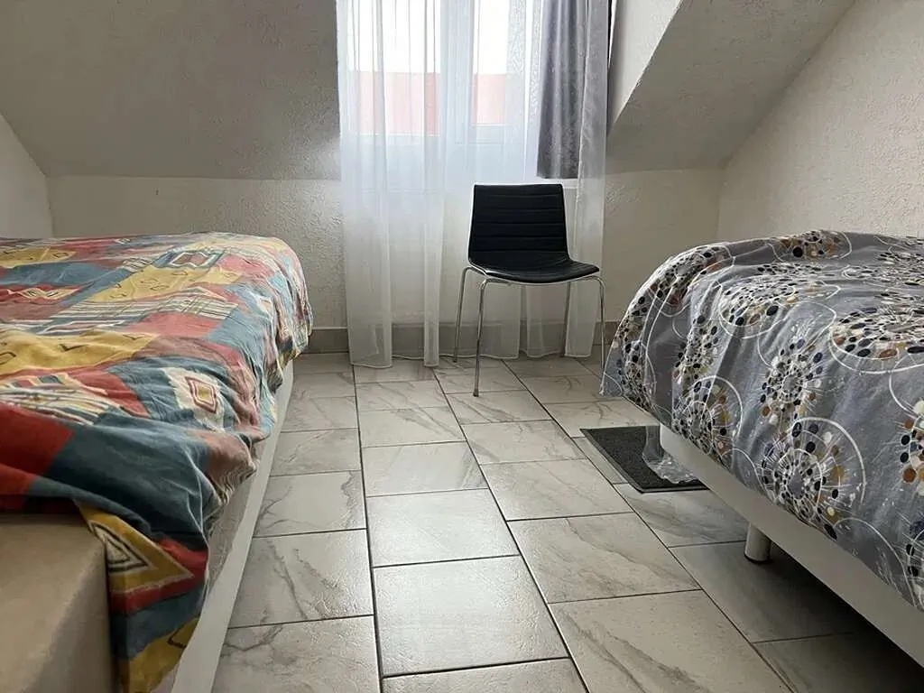 Motel Sara Zukunft Iernut – Iernut, România