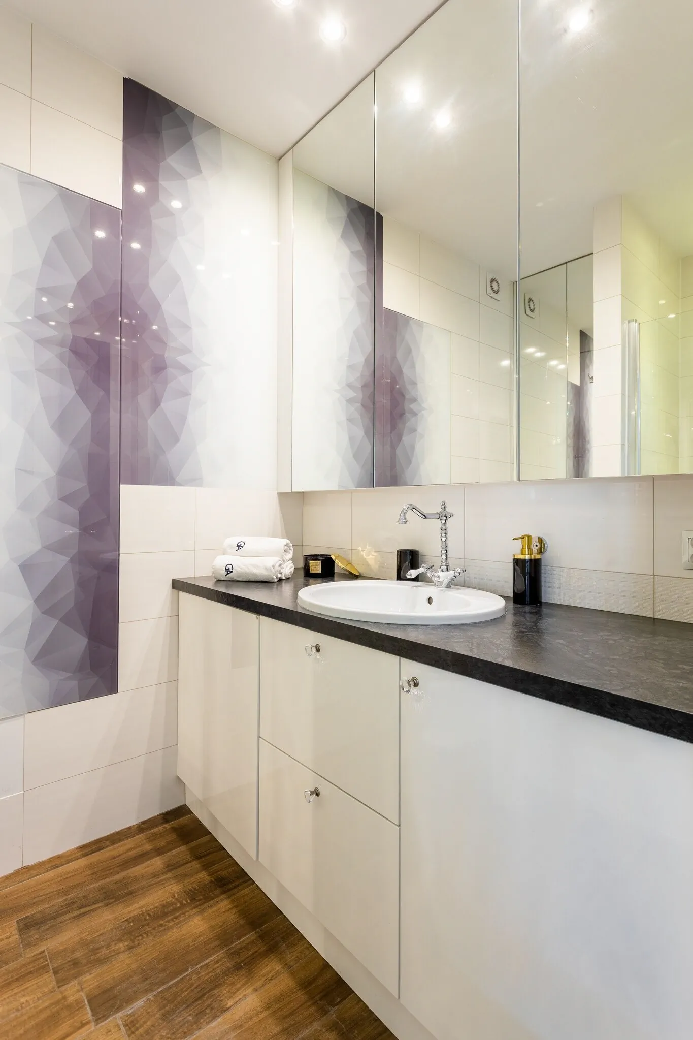 Golden Apartments Warsaw – Elegant Stay, Podwale Street - foto 5