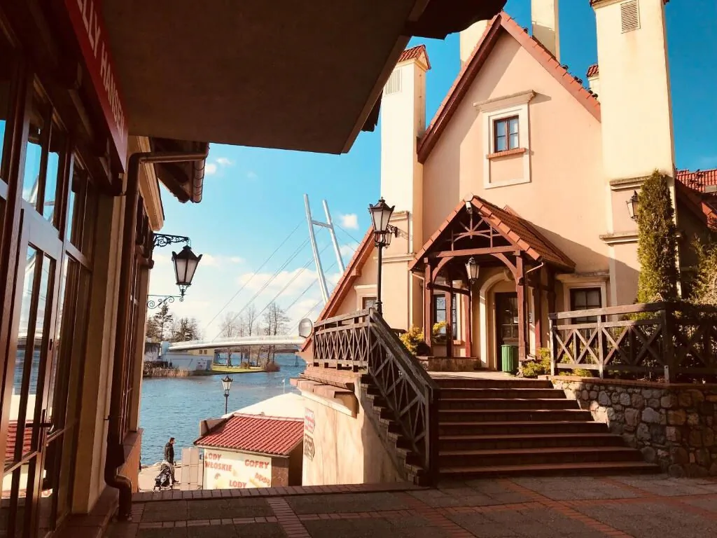 Apartamenty przy Promenadzie Mikołajki – Mikołajki, Polonia