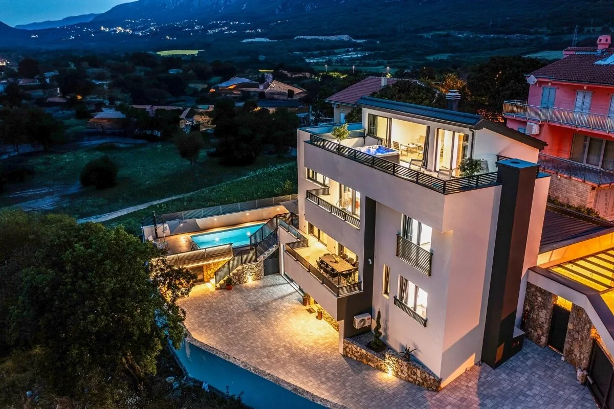 Villa Betelgeuse Supernova 1 Novi Vinodolski – Novi Vinodolski, Croația